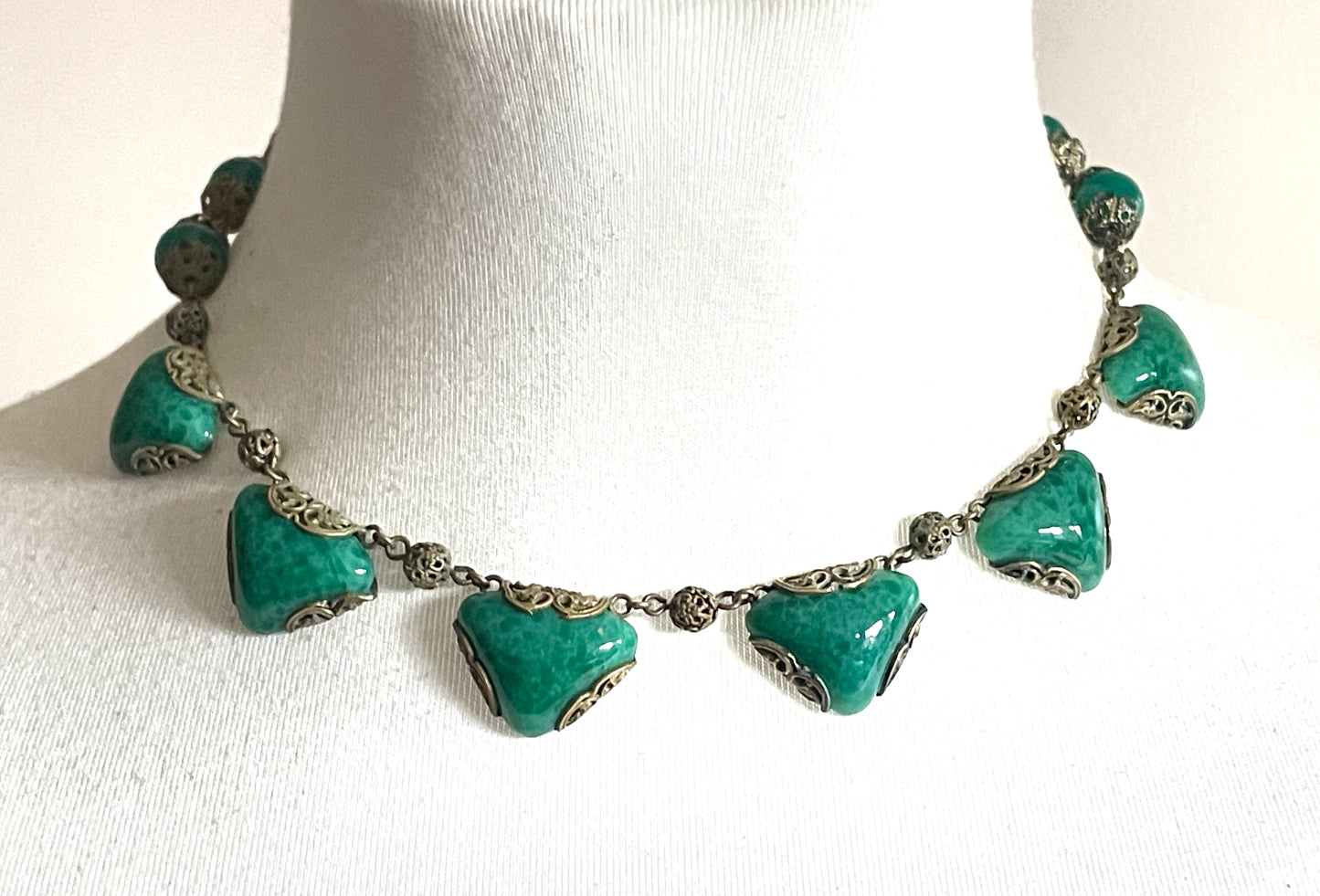 Vintage Art Deco Czech green Peking glass and gold tone filigree necklace, possibly Neiger Brothers (Max and Norbert)