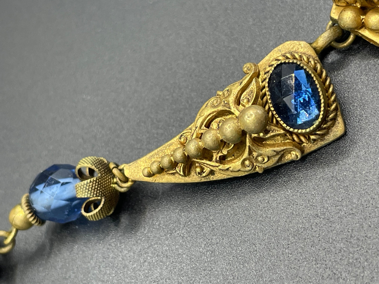 Vintage Neiger blue glass bead and rhinestone pendant style ornate Art Deco necklace in gold tone