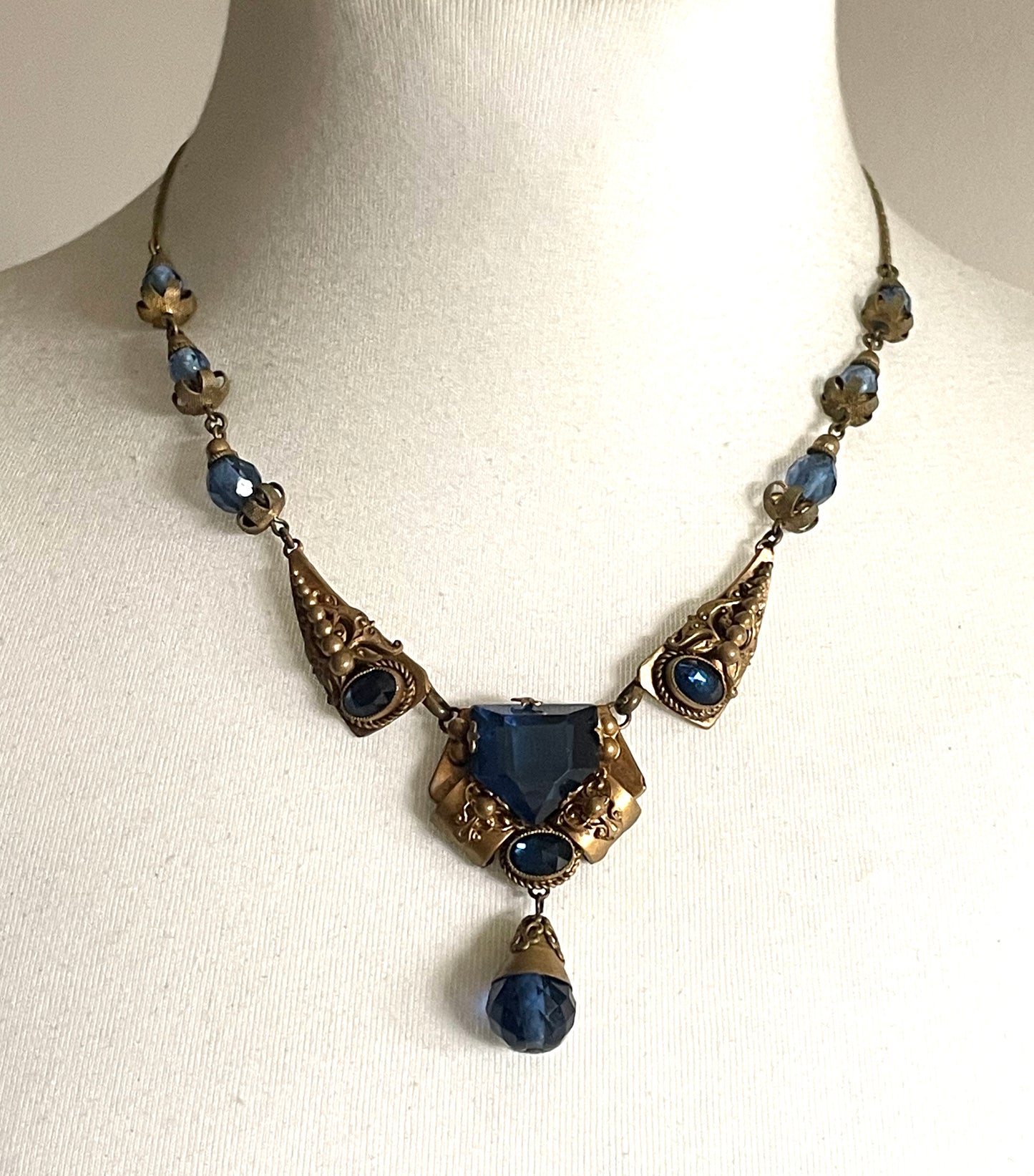 Vintage Neiger blue glass bead and rhinestone pendant style ornate Art Deco necklace in gold tone