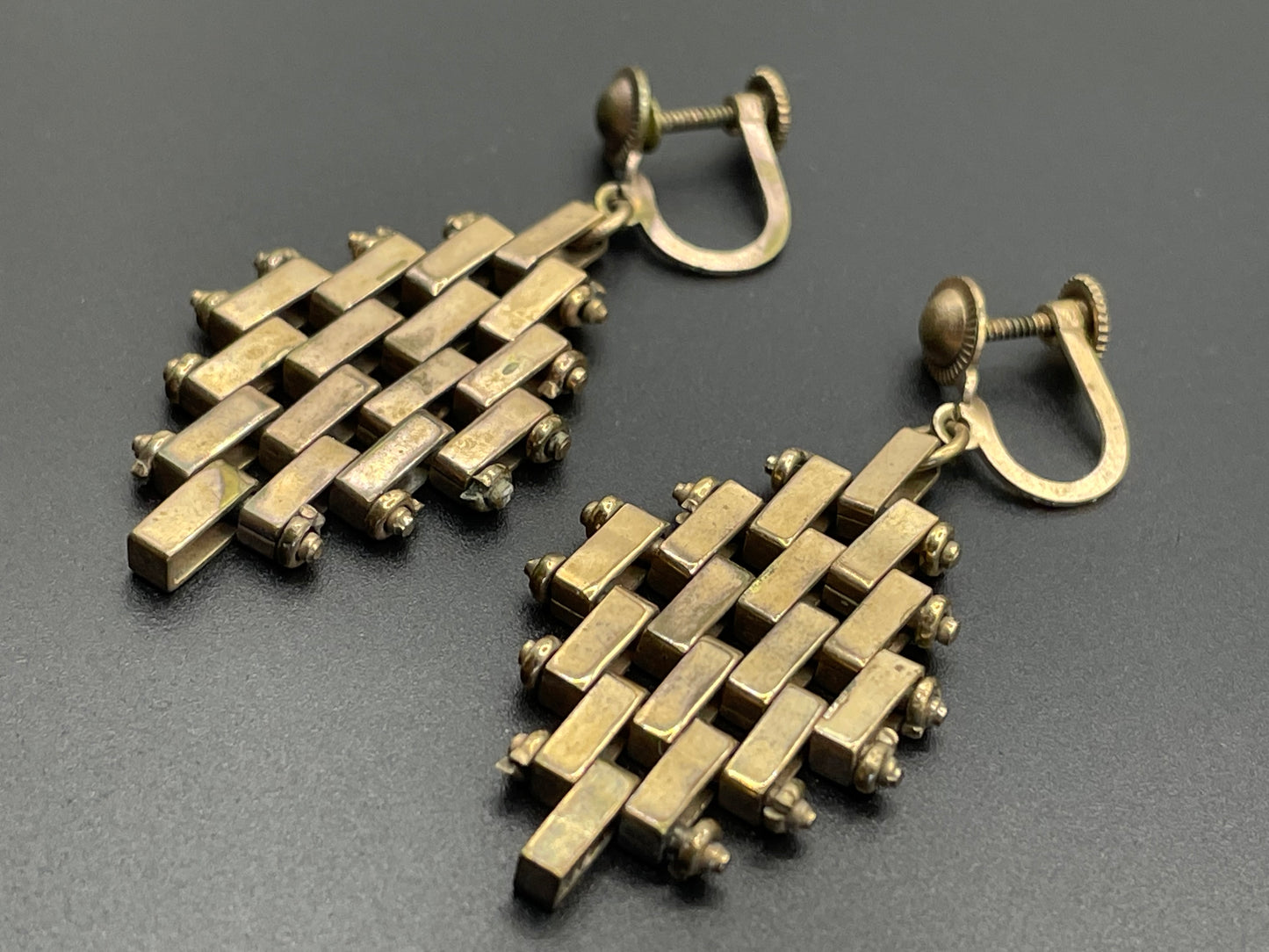 Vintage Jakob Bengel brickwork / mauerwerk gold tone screw back earrings Art Deco 1930s machine age (Copy)