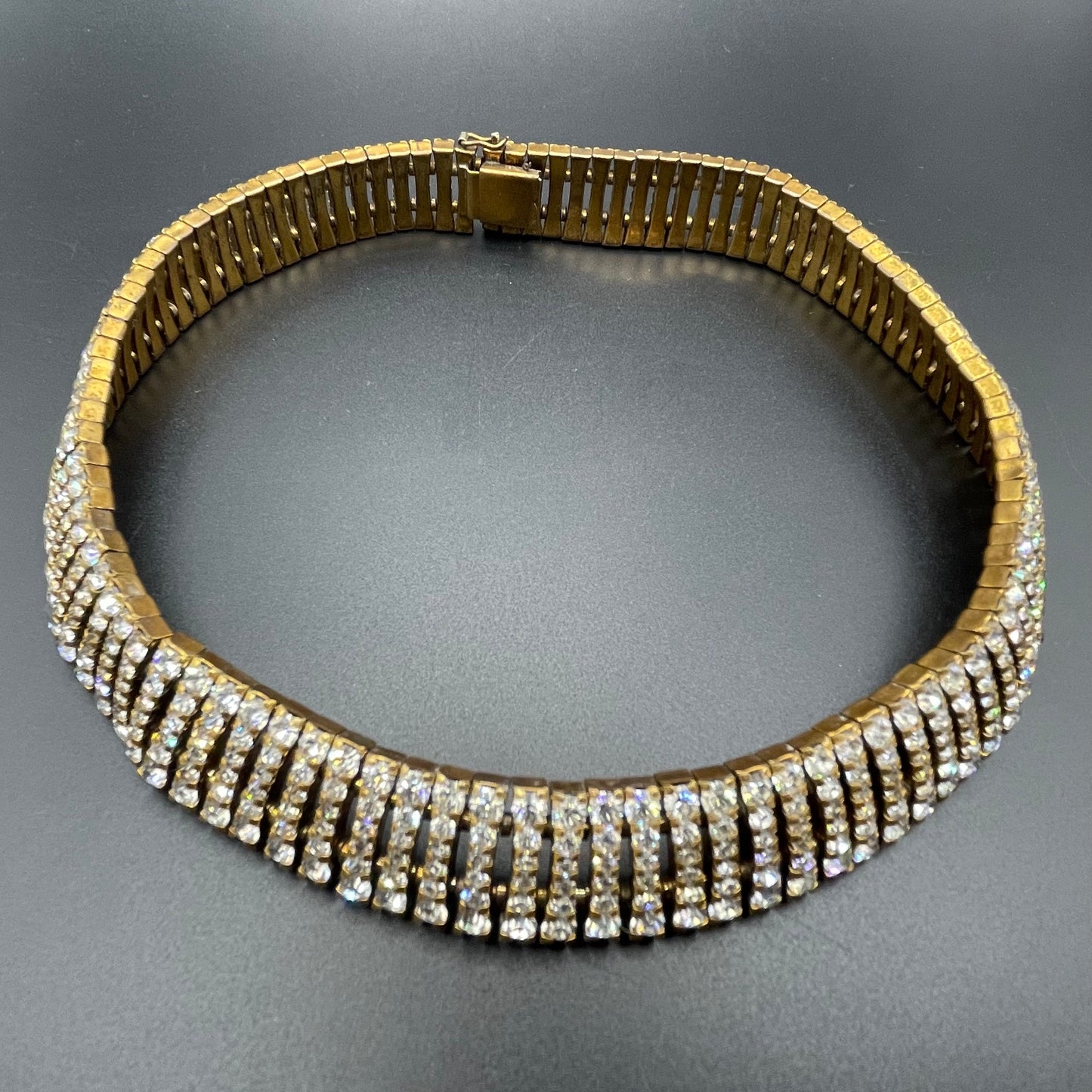 Vintage Schreiber and Hiller Art Deco clear paste rhinestone and gold tone choker cocktail necklace (unsigned)