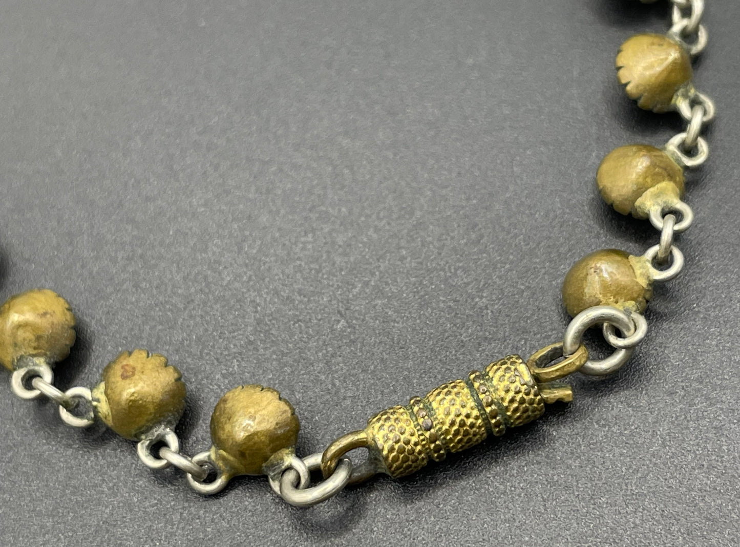 Antique 19th Century post-Georgian Victorian paste riviere necklace, closed cup settings, beautiful foiled rhinestones, gilt metal