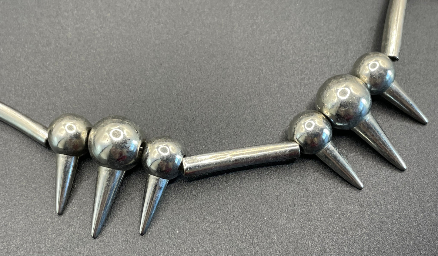 Vintage barbed wire effect silver tone chrome heavy beaded choker