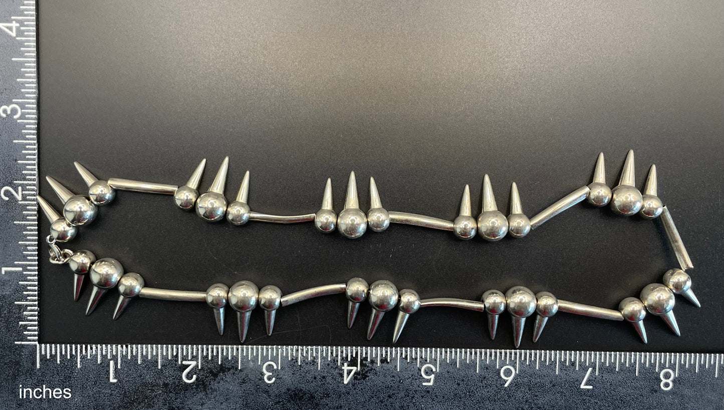 Vintage barbed wire effect silver tone chrome heavy beaded choker