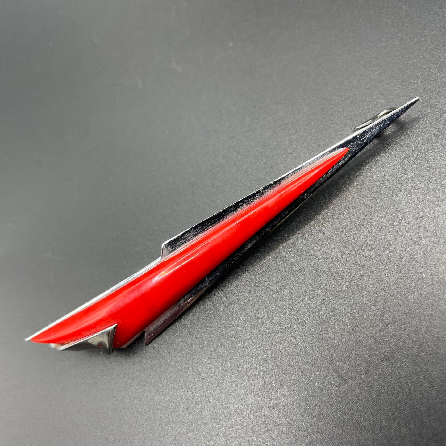 Vintage Jakob Bengel Art Deco machine age, beautiful red galalith and chrome geometric brooch