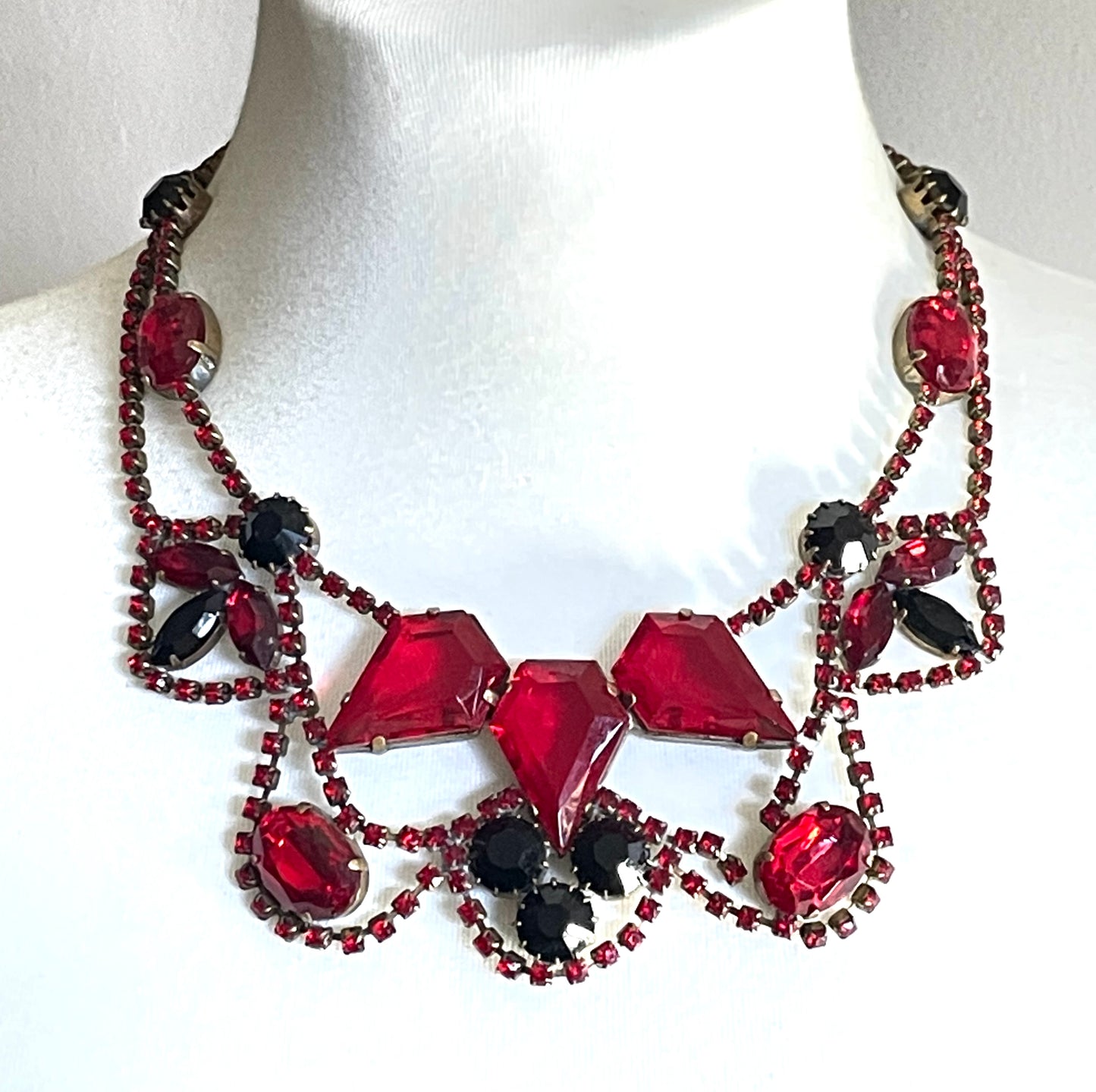 Huge vintage prom or party rhinestone bib necklace, large bright red and jet black Czech rhinestones, heavy glass piece, a real showstopper