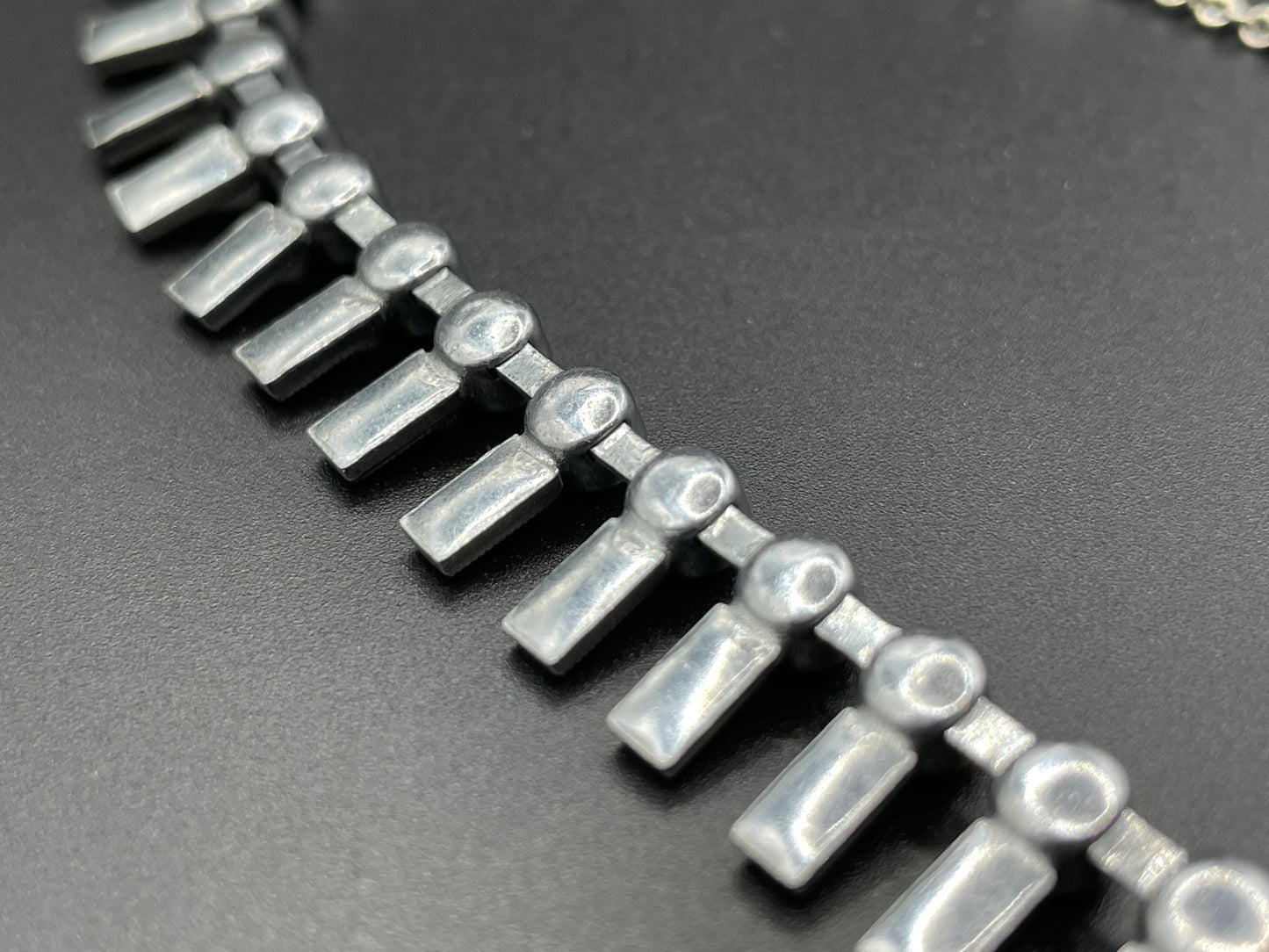 Vintage Art Deco Czech citrine yellow and clear crystal paste and shiny silver tone riviere necklace, collet set rhinestones, lovely clasp