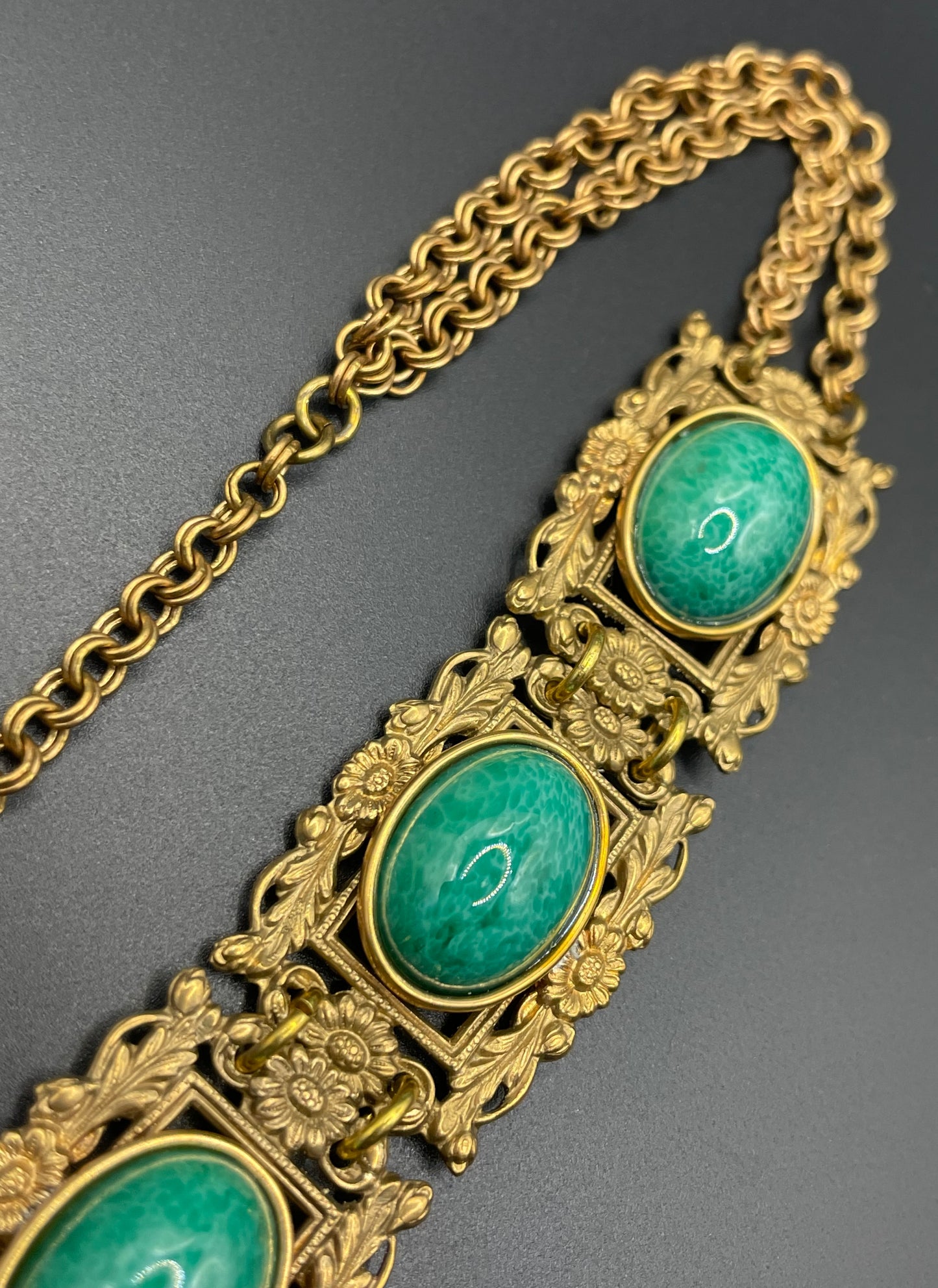 Vintage Art Deco Czech jade green and jet black glass cabochon and gold tone filigree lariat necklace and bracelet set, large and heavy