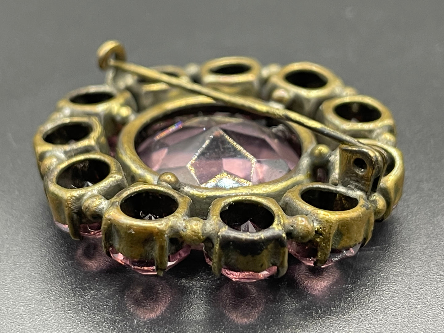 Vintage Art Deco 1930s Czech amethyst purple glass, open-backed paste rhinestone brooch pin in antique gold tone