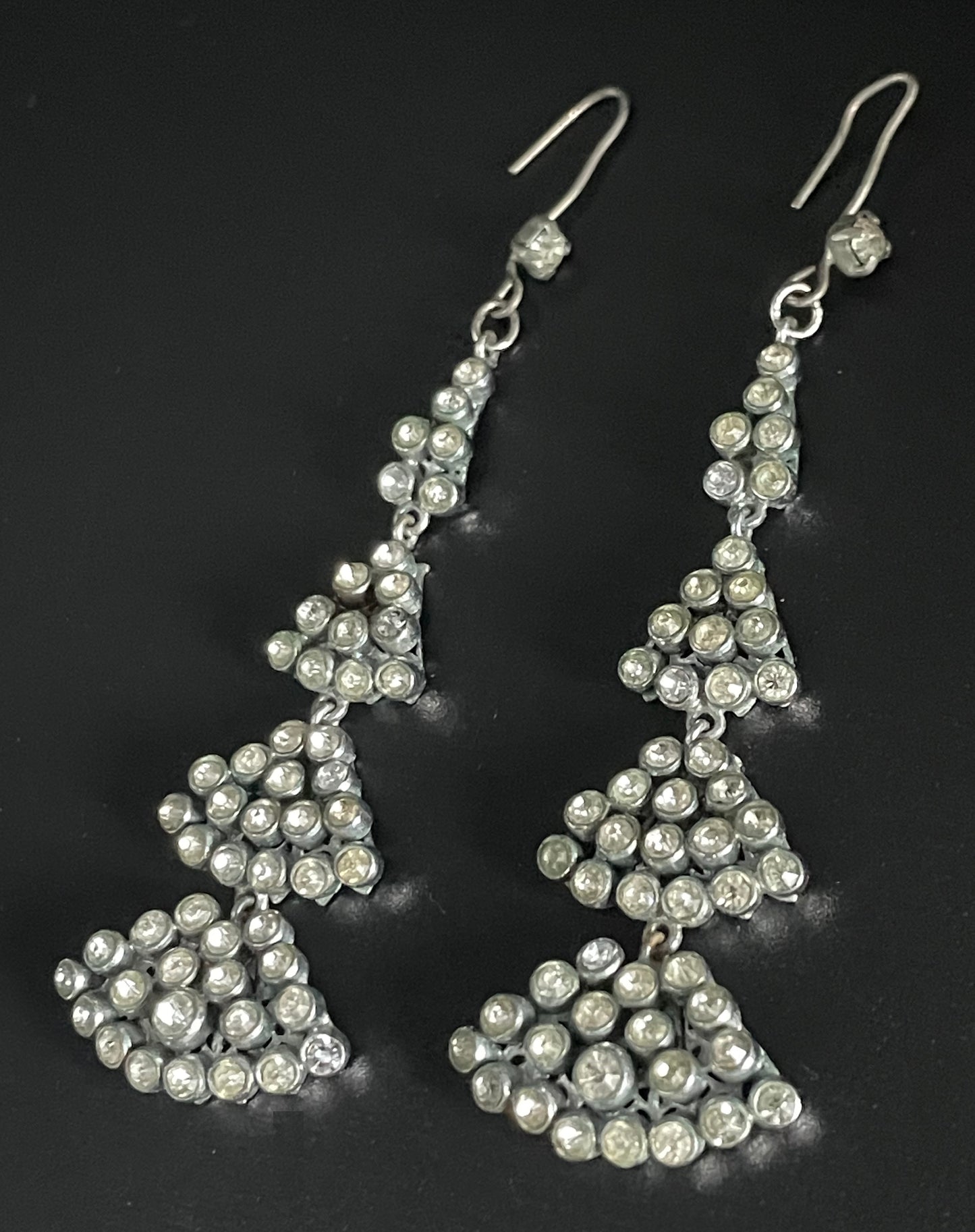 Long vintage Art Deco ice clear rhinestone and silver tone filigree dangle statement earrings for pierced ears