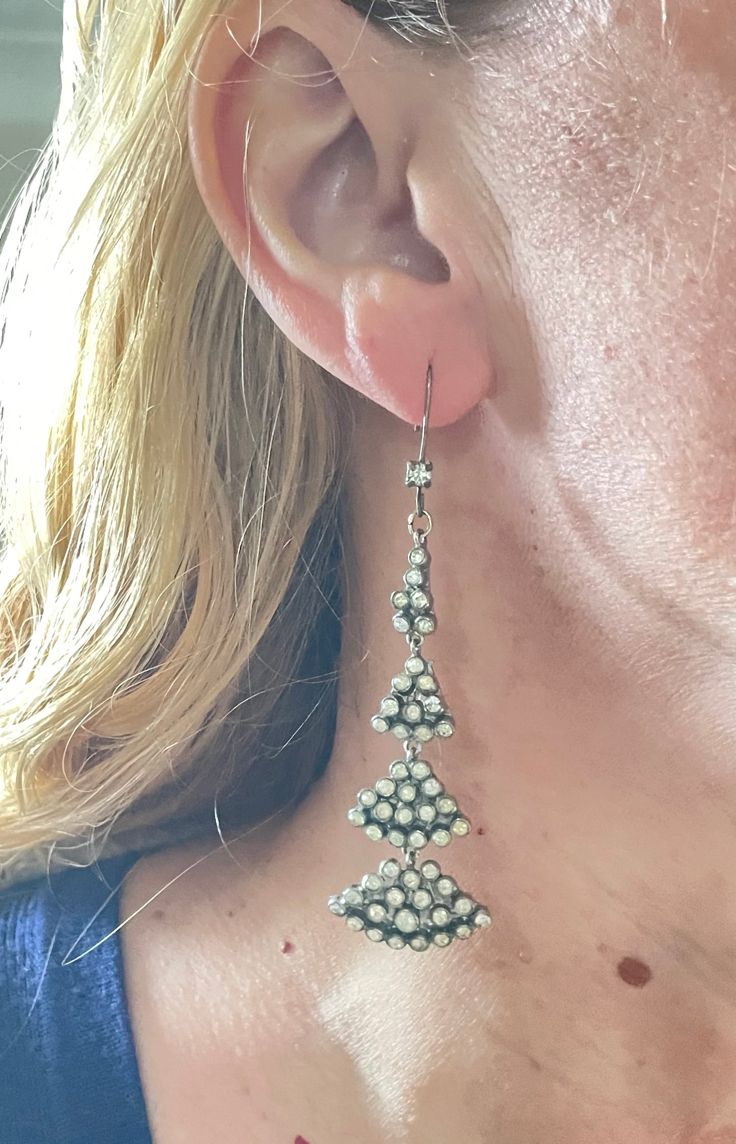 Long vintage Art Deco ice clear rhinestone and silver tone filigree dangle statement earrings for pierced ears