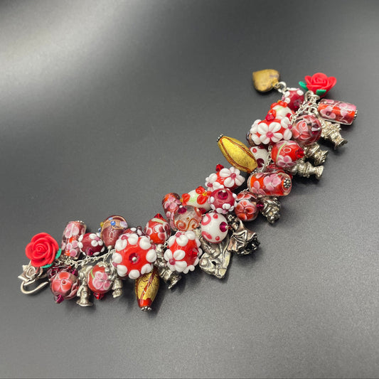 Vintage Disney Snow White and the seven dwarfs 925 sterling silver charm bracelet with a multitude of chunky handcrafted Murano glass beads