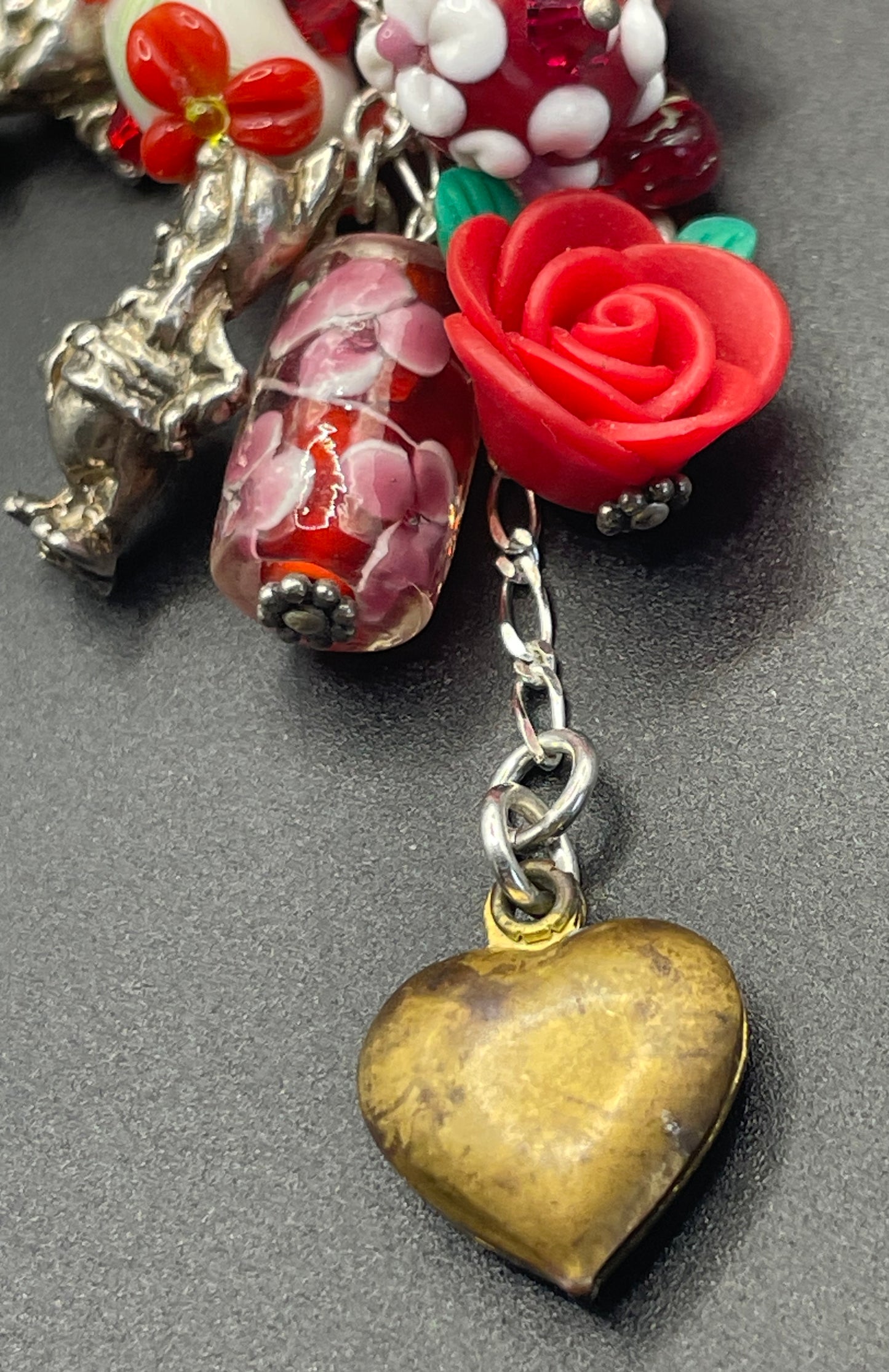 Vintage Disney Snow White and the seven dwarfs 925 sterling silver charm bracelet with a multitude of chunky handcrafted Murano glass beads