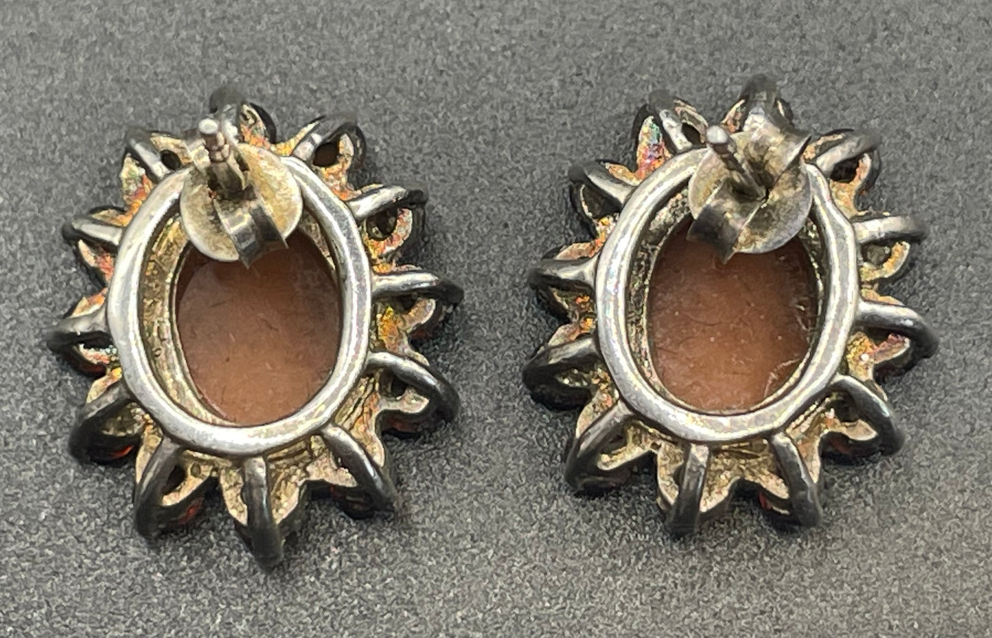 Antique sterling silver shell cameo and Bohemian garnet stud earrings, delicate pieces in presentation box