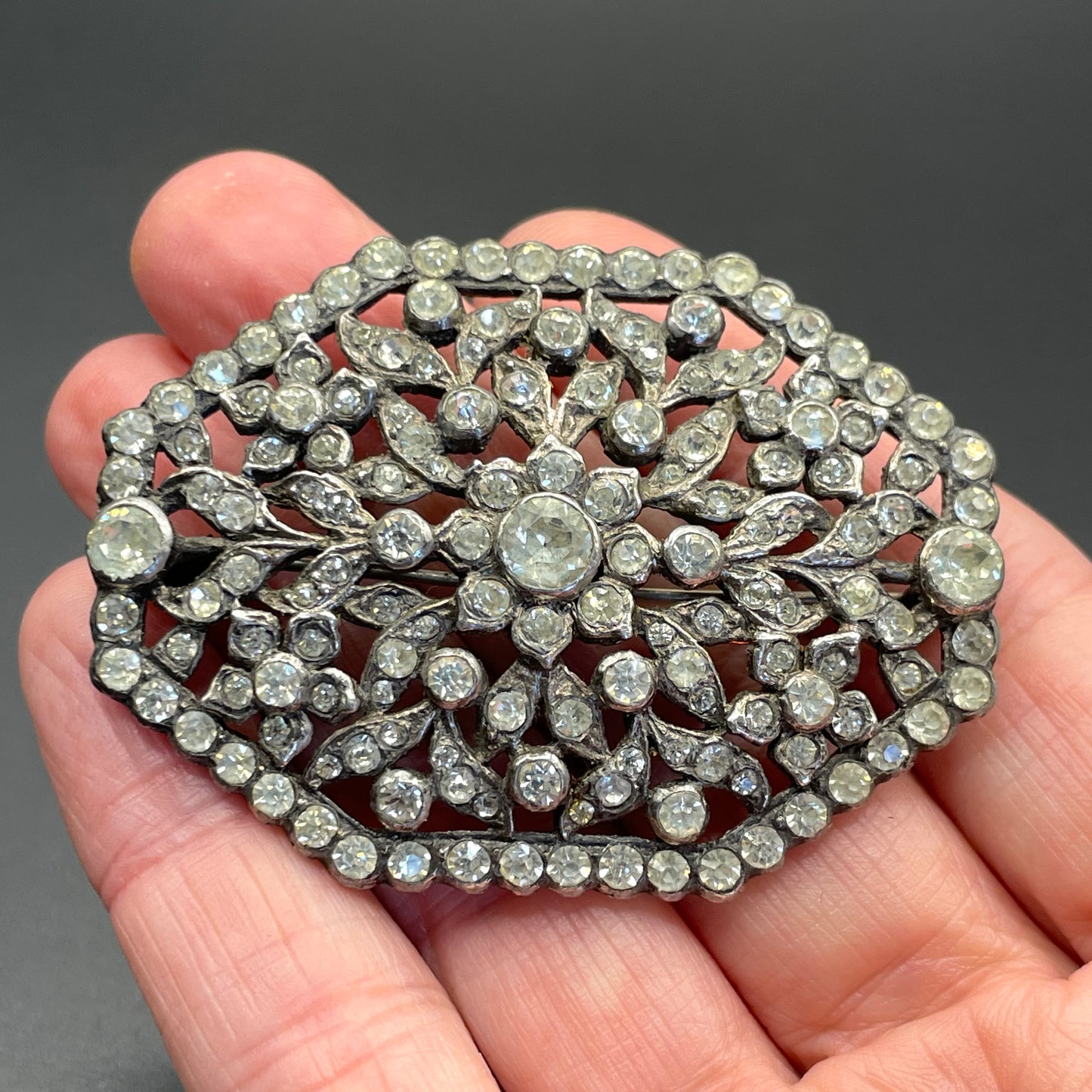 Large antique Victorian to Edwardian clear paste rhinestone brooch pin