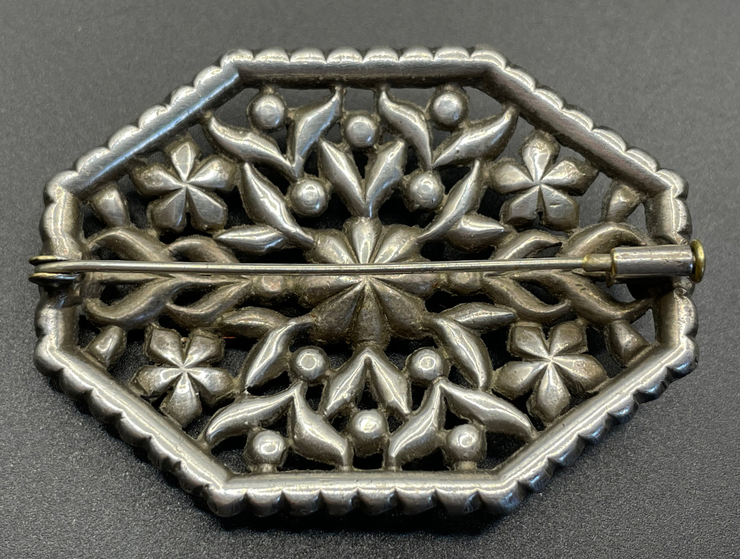 Large antique Victorian to Edwardian clear paste rhinestone brooch pin