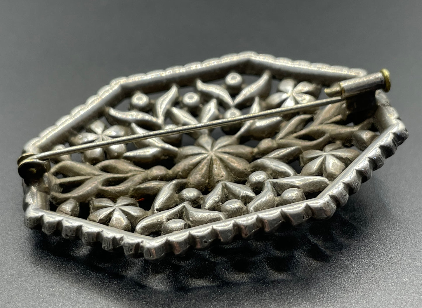 Large antique Victorian to Edwardian clear paste rhinestone brooch pin