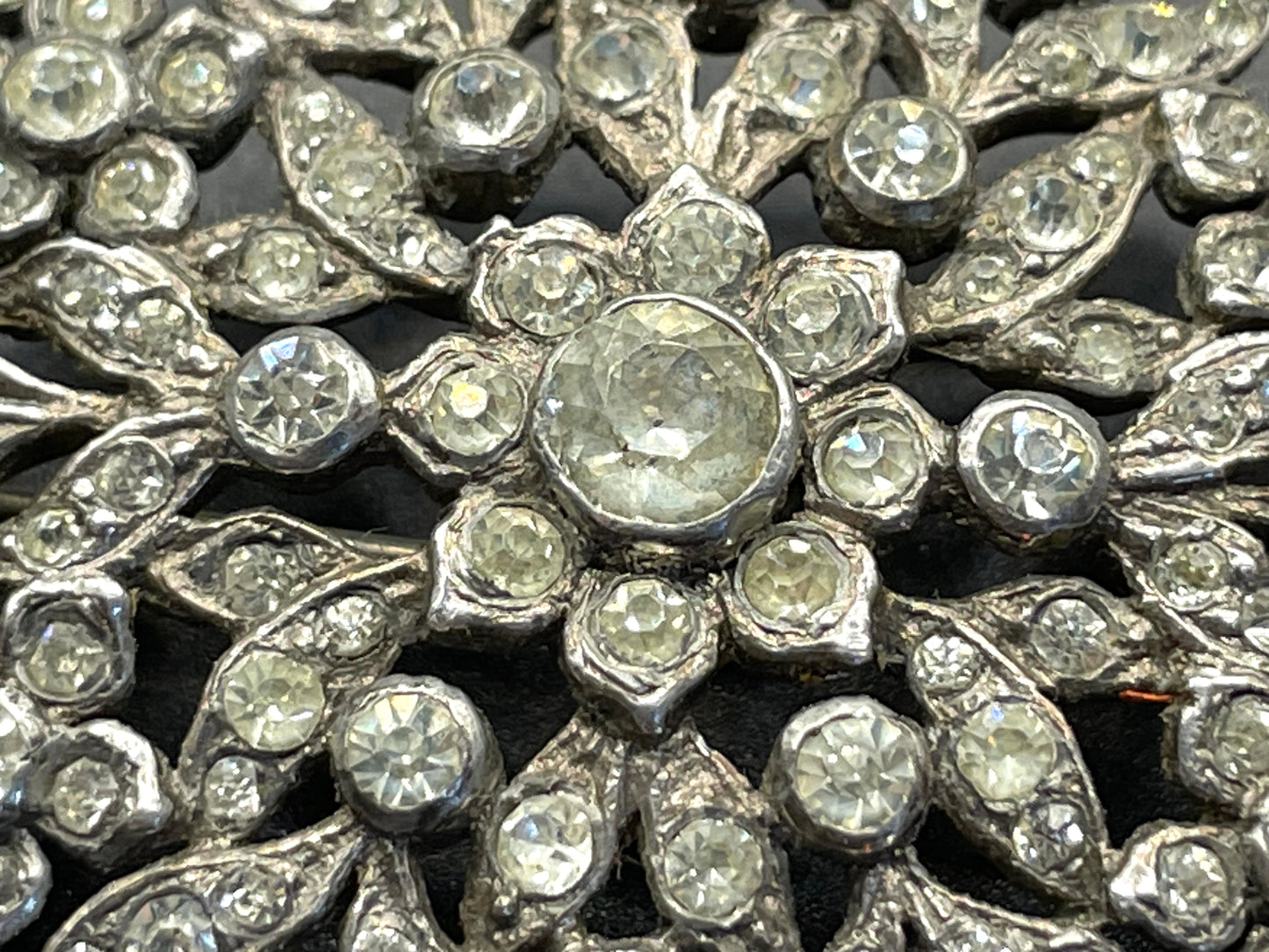 Large antique Victorian to Edwardian clear paste rhinestone brooch pin