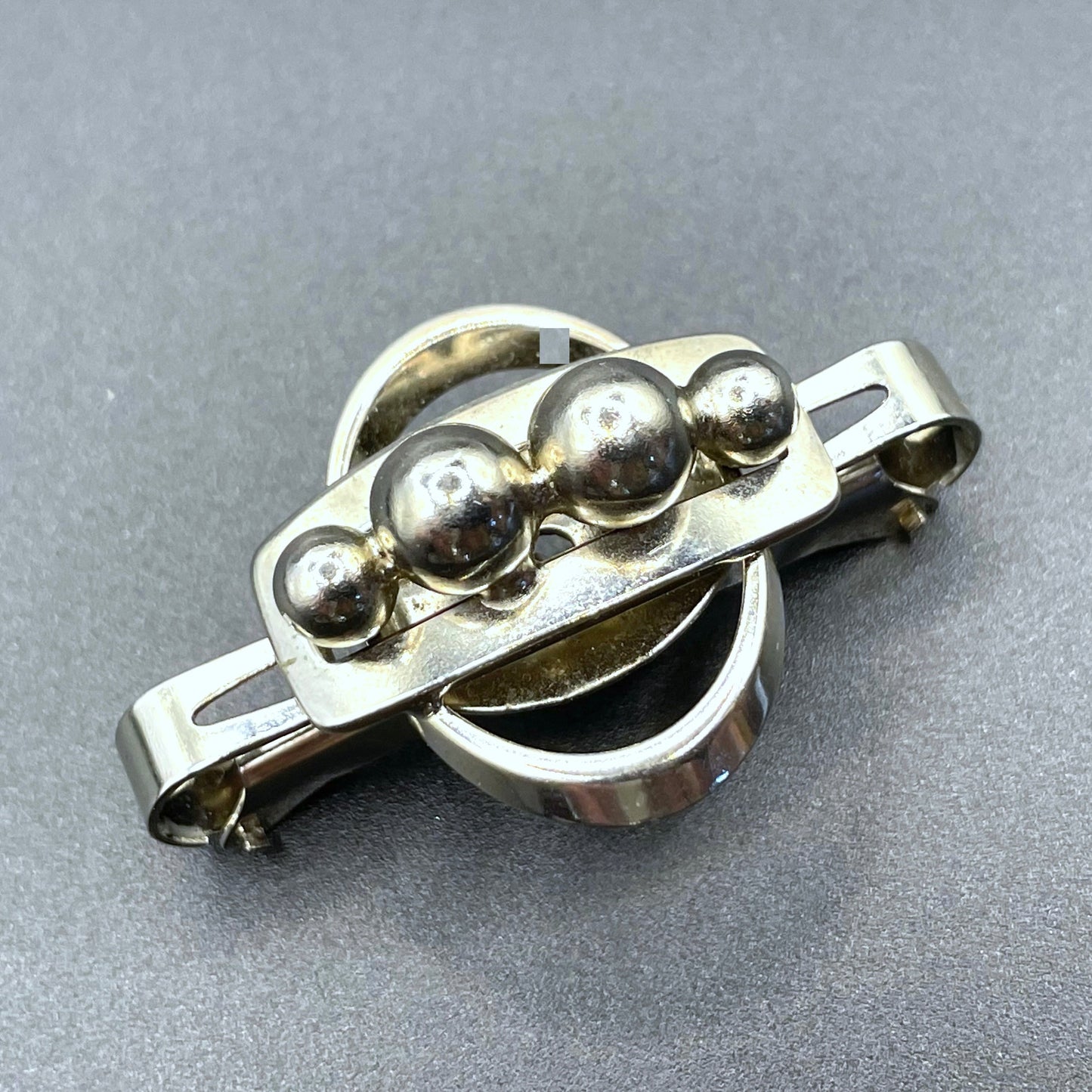 Vintage Art Deco machine age silver tone chrome abstract geometric scarf or tie clip - three-dimensional, architectural design