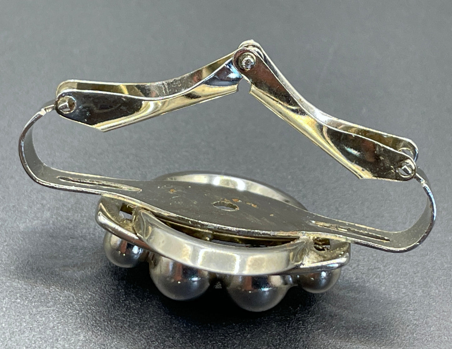 Vintage Art Deco machine age silver tone chrome abstract geometric scarf or tie clip - three-dimensional, architectural design