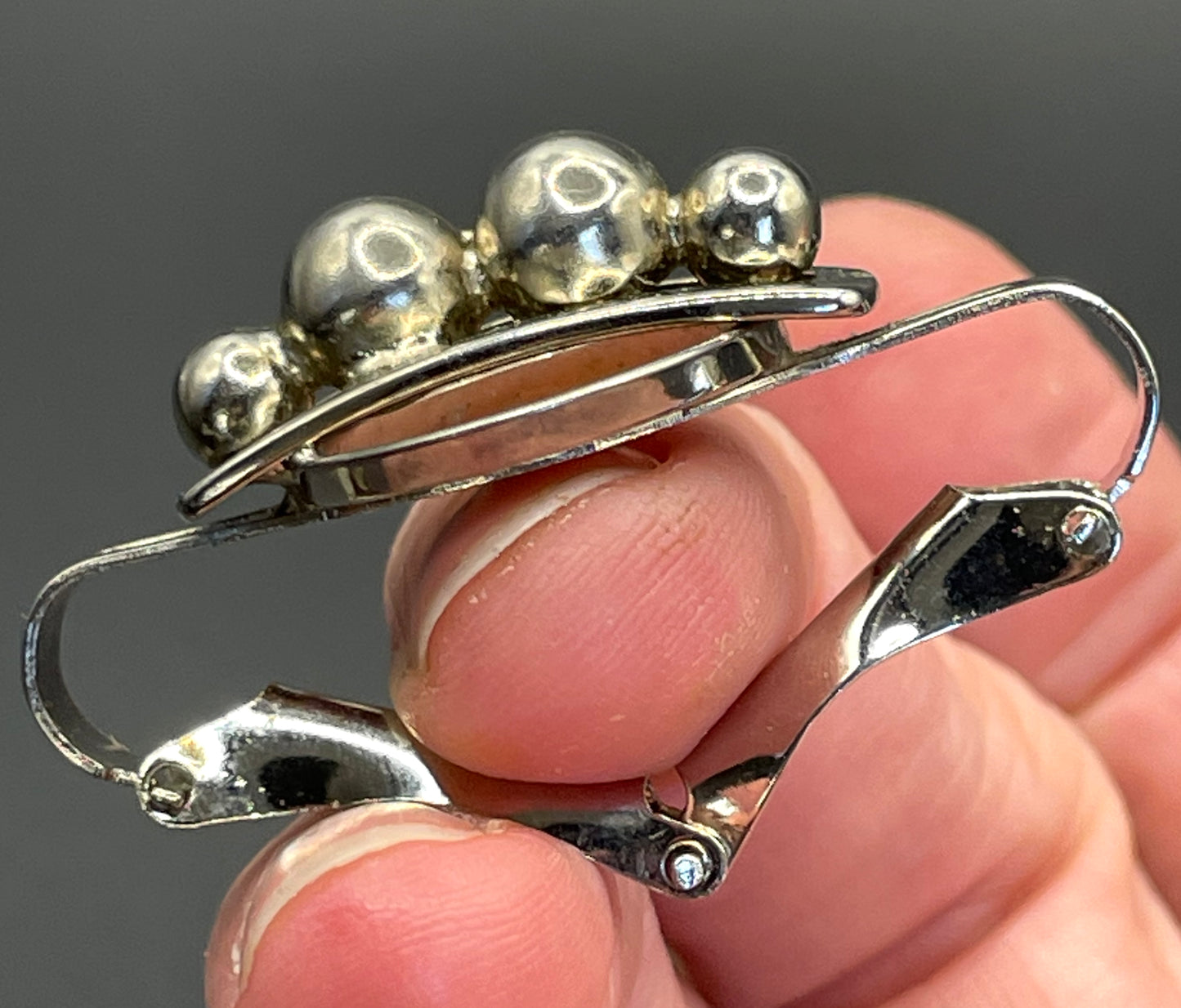 Vintage Art Deco machine age silver tone chrome abstract geometric scarf or tie clip - three-dimensional, architectural design