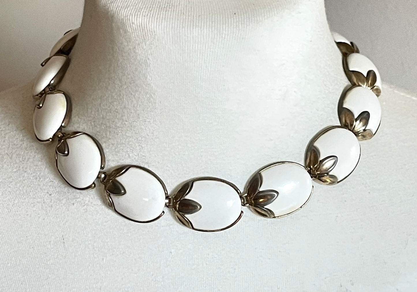 Vintage signed Crown Trifari 'Trinidad' milk white poured glass pale gold tone choker necklace