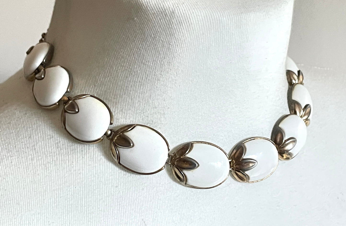 Vintage signed Crown Trifari 'Trinidad' milk white poured glass pale gold tone choker necklace