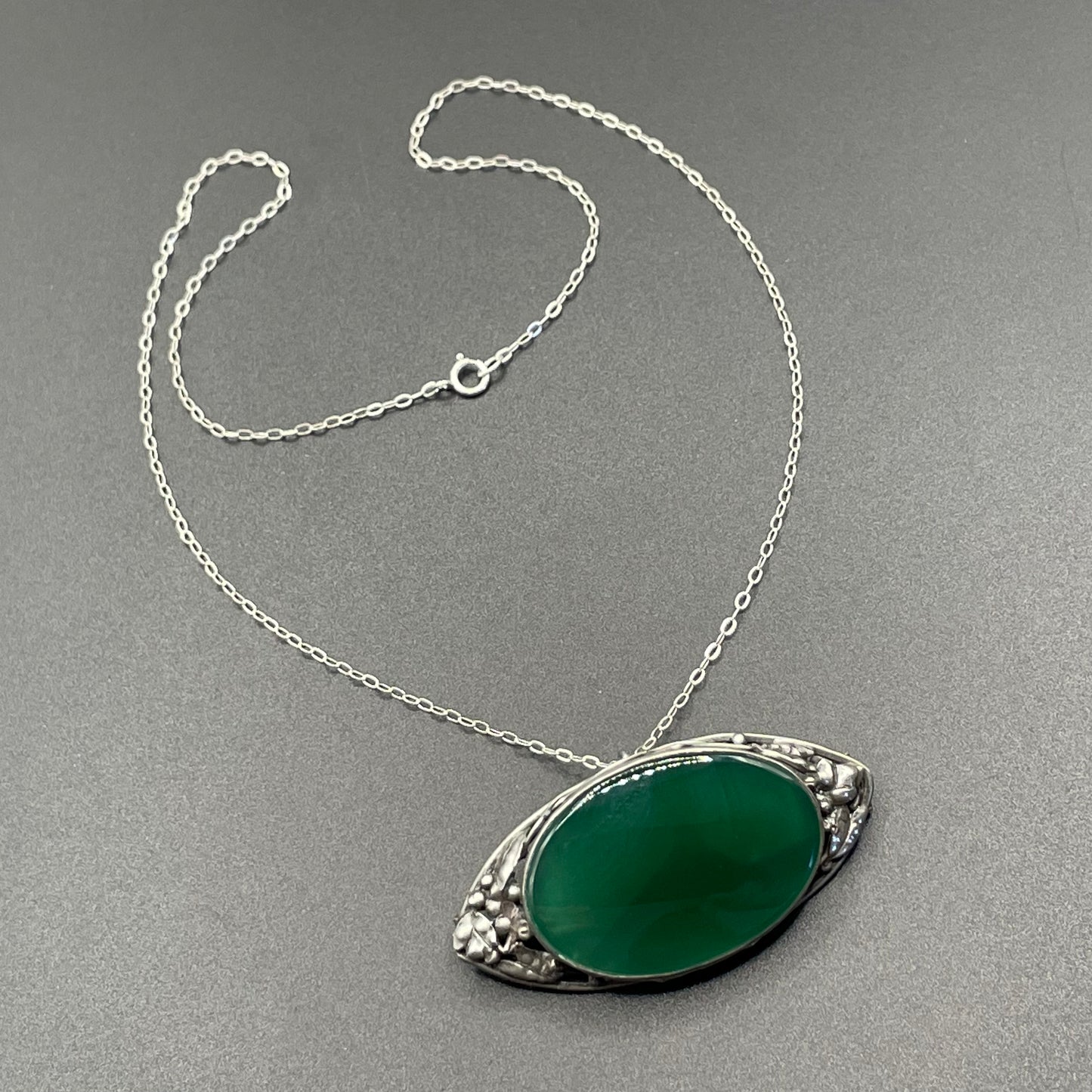 Vintage/antique sterling silver (tested) green gemstone (chrysoprase?) & Art Nouveau or Arts and Crafts brooch /pendant with sterling chain