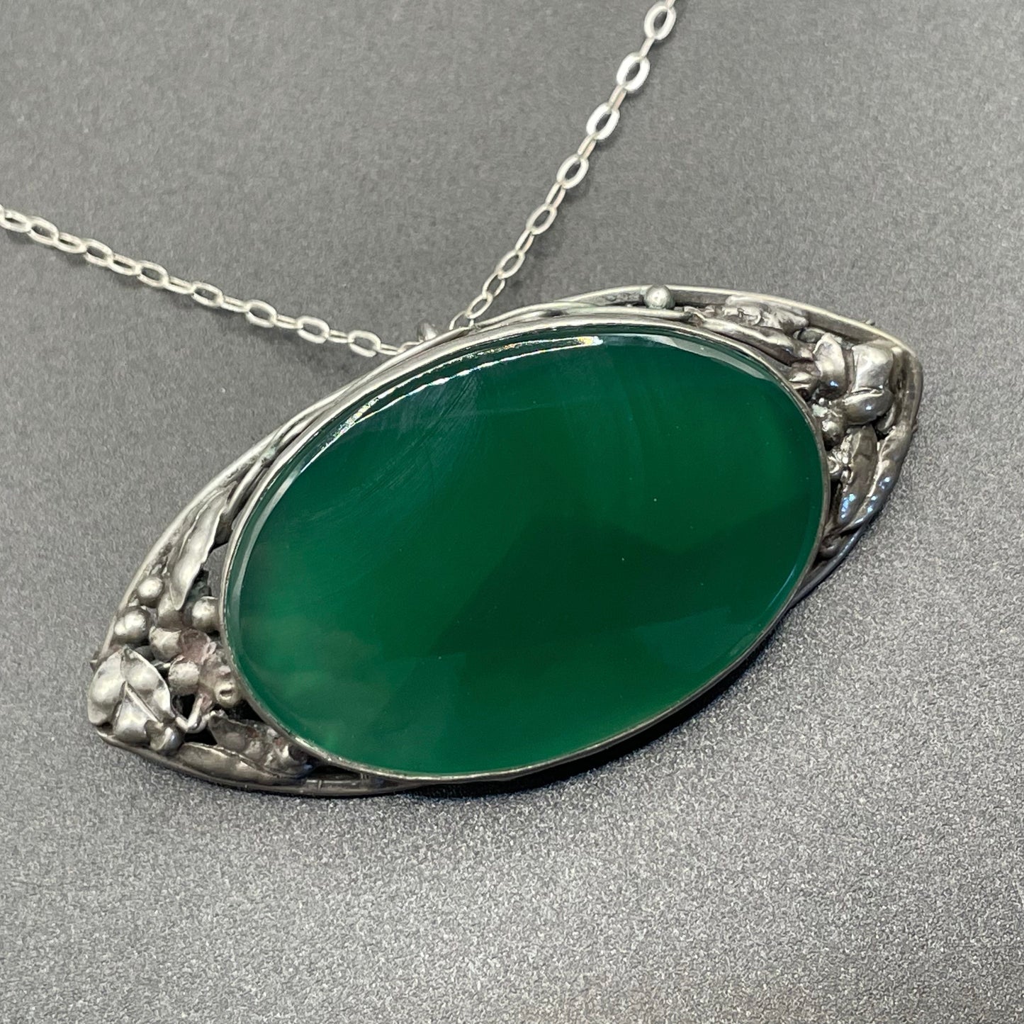 Vintage/antique sterling silver (tested) green gemstone (chrysoprase?) & Art Nouveau or Arts and Crafts brooch /pendant with sterling chain