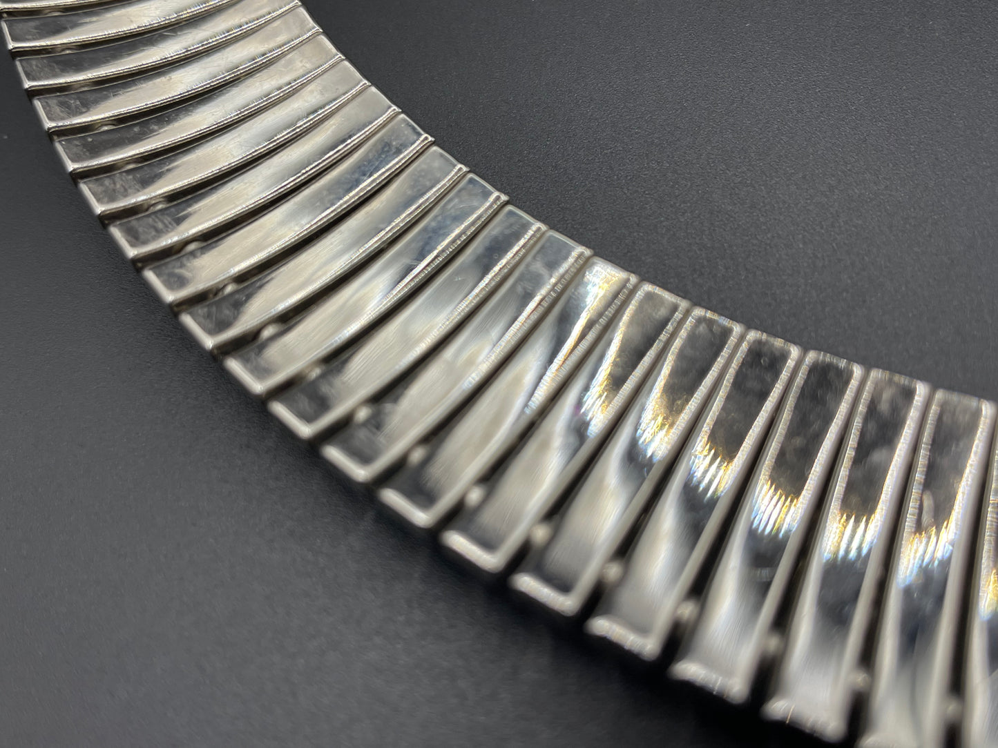 Vintage Art Deco Schreiber and Hiller channel set clear rhinestone choker necklace, unsigned, slim fitting