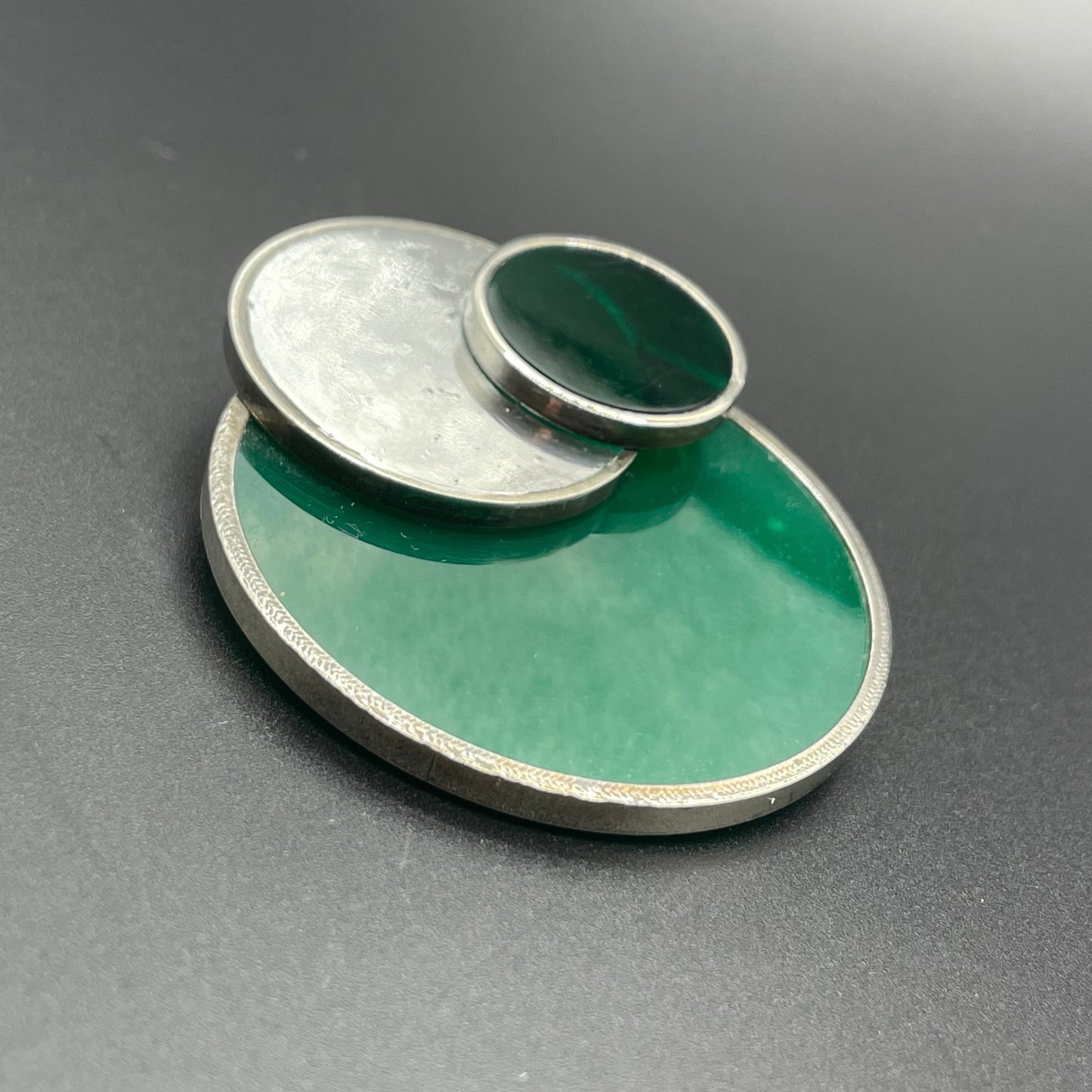 Vintage large Art Deco Bauhaus design green glass and silver tone (probably low grade silver) brooch with trombone clasp