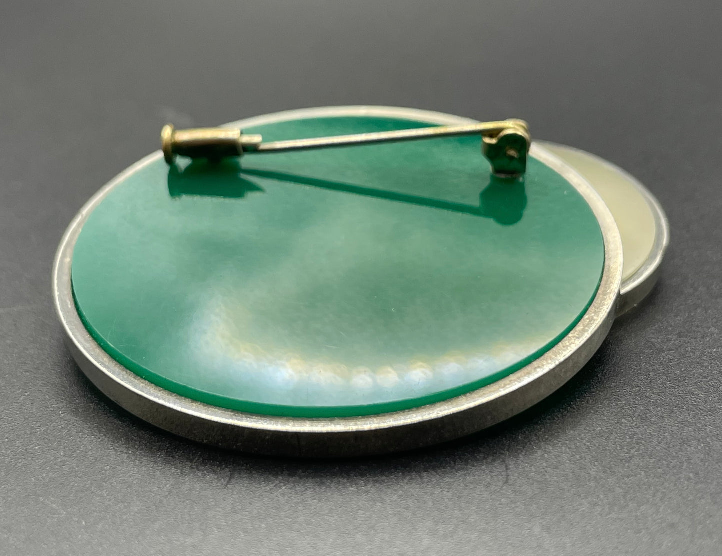 Vintage large Art Deco Bauhaus design green glass and silver tone (probably low grade silver) brooch with trombone clasp