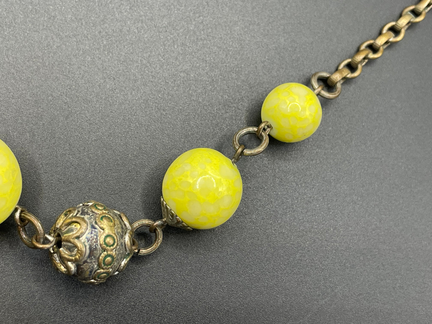 Vintage uranium glass Art Deco necklace - bright yellow marbled uranium glass UV sensitive beads, brass chain and beads