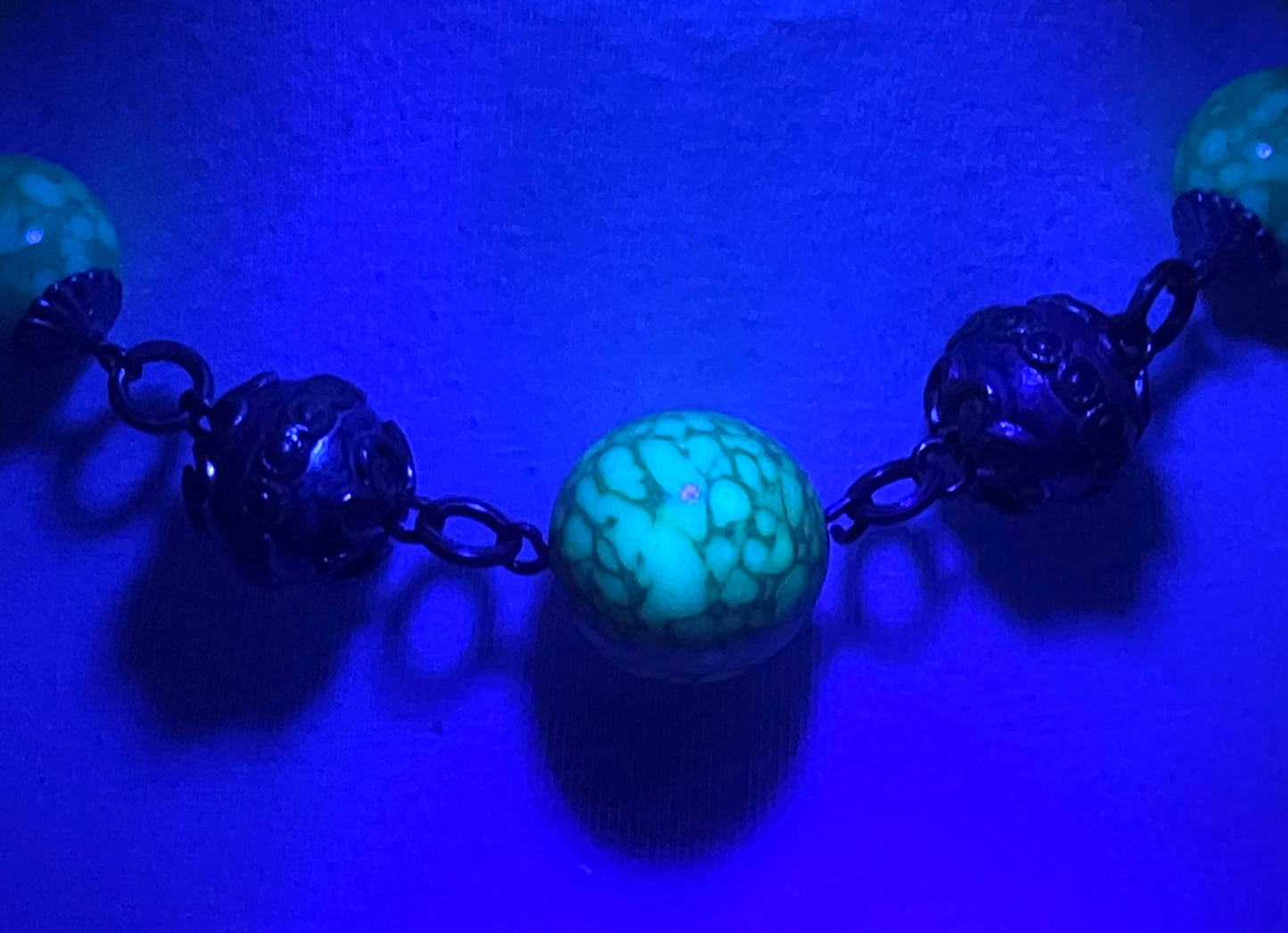 Vintage uranium glass Art Deco necklace - bright yellow marbled uranium glass UV sensitive beads, brass chain and beads