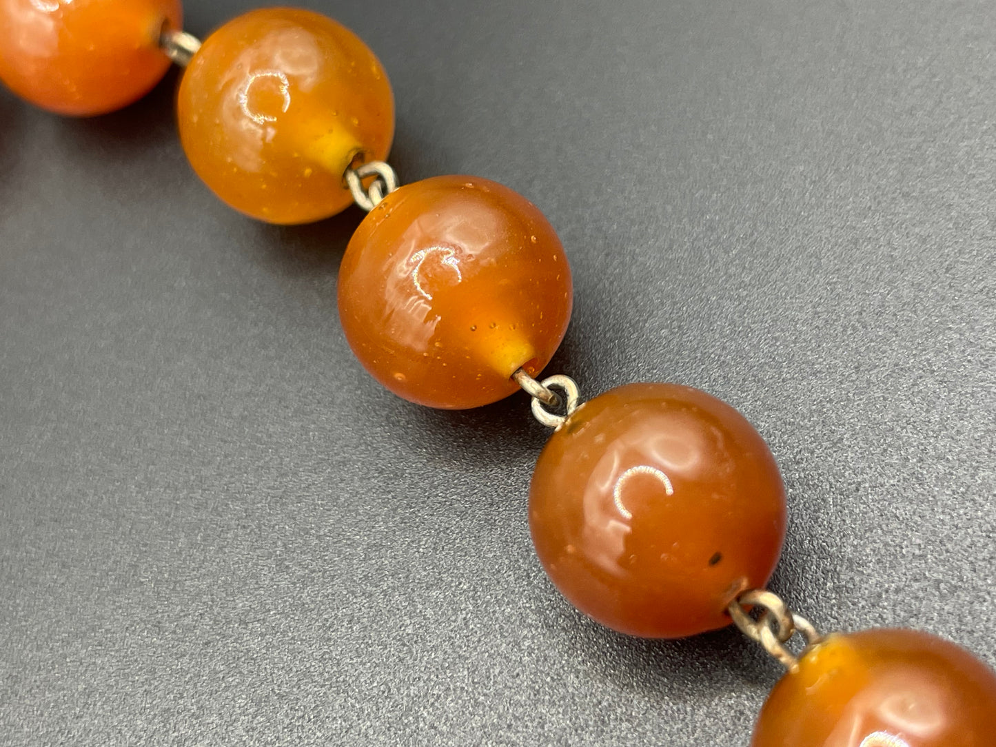Vintage Art Deco uranium glass Carnelian coloured beaded necklace, lovely orange beads that glow yellow under UV light