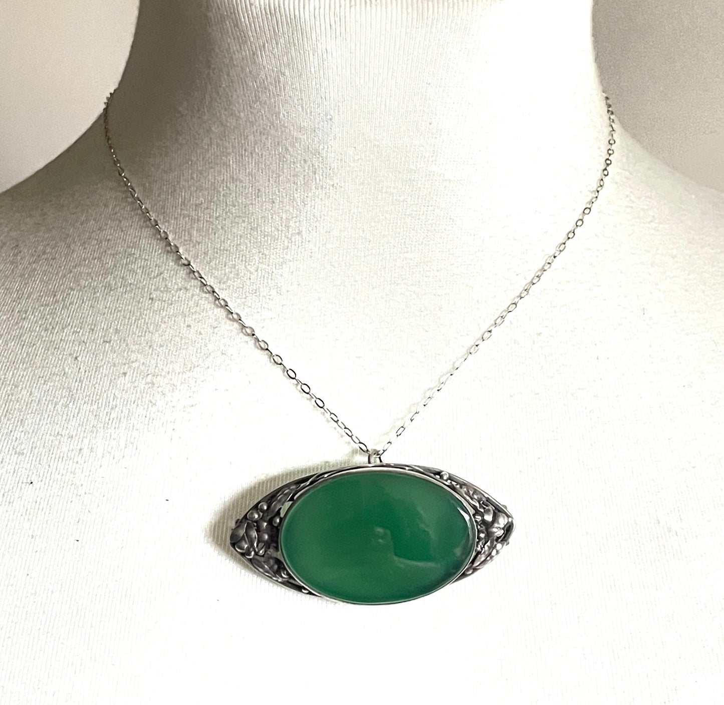 Vintage/antique sterling silver (tested) green gemstone (chrysoprase?) & Art Nouveau or Arts and Crafts brooch /pendant with sterling chain