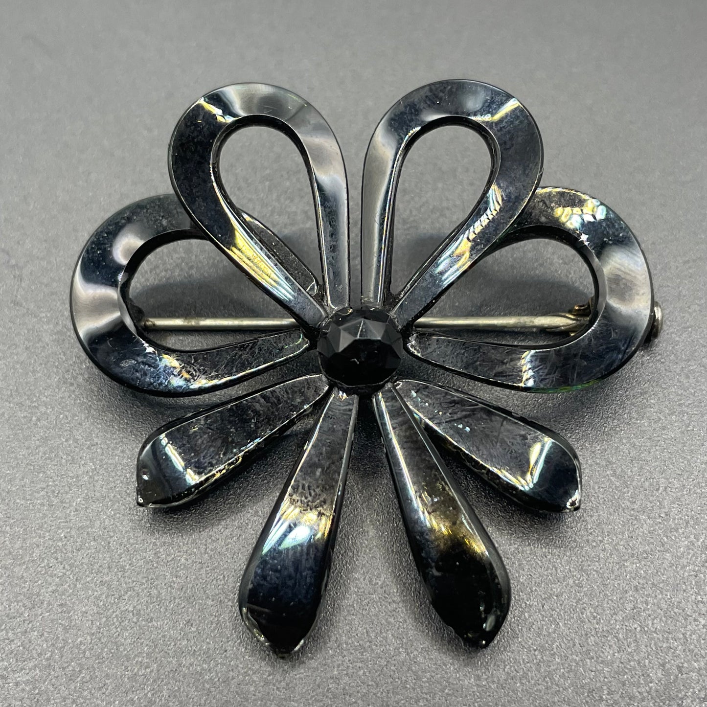 Antique French jet bow brooch - Victorian Vauxhall glass, black ribbon design all in moulded / poured glass with faceted glass centre