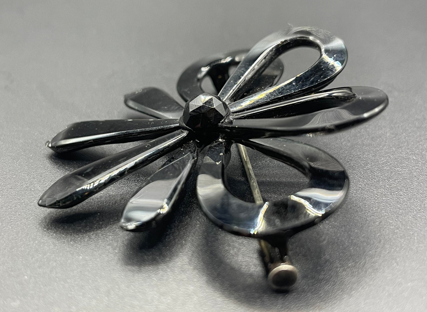 Antique French jet bow brooch - Victorian Vauxhall glass, black ribbon design all in moulded / poured glass with faceted glass centre