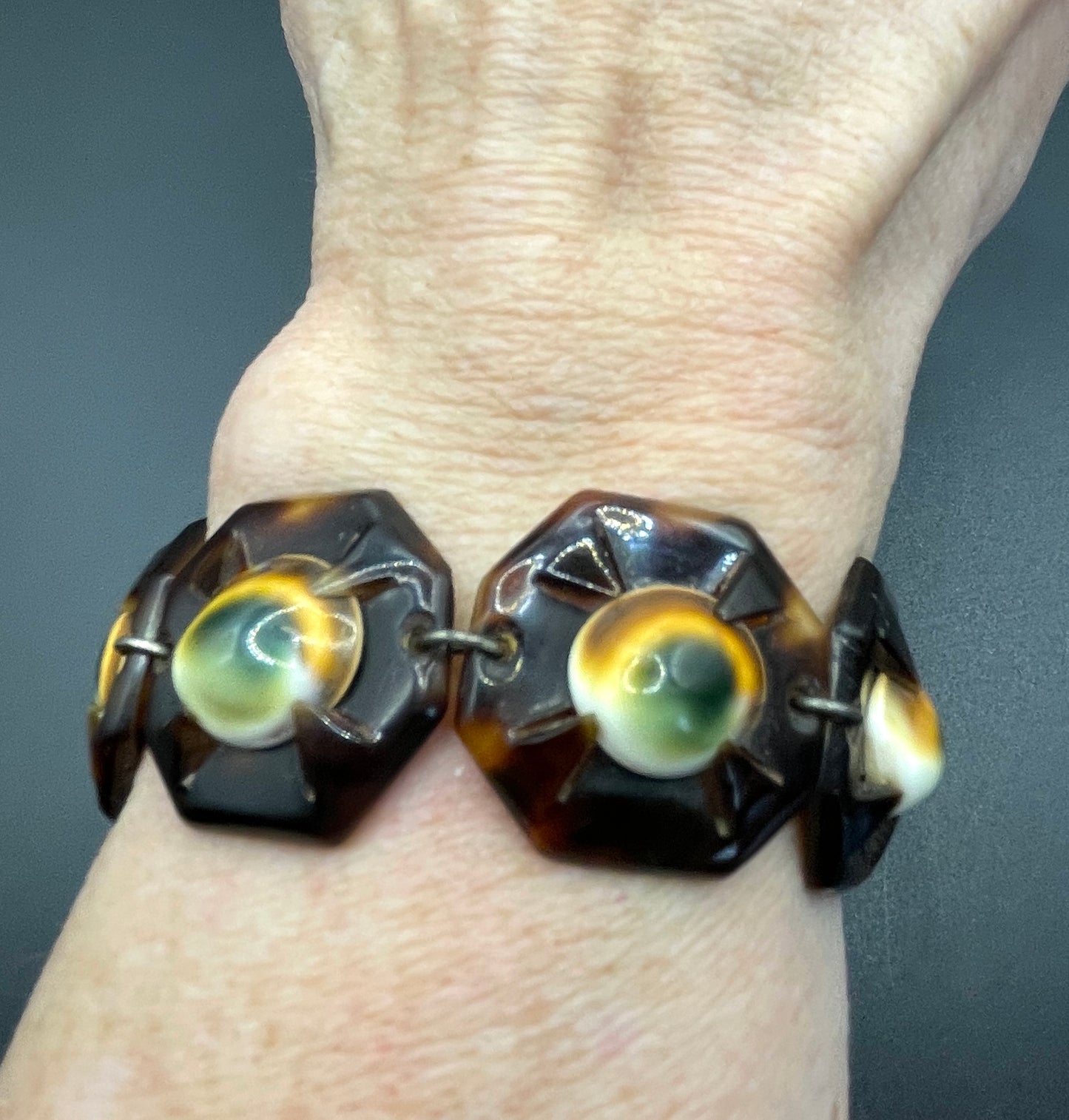 Antique Victorian operculum cabochon and tortoiseshell panel bracelet