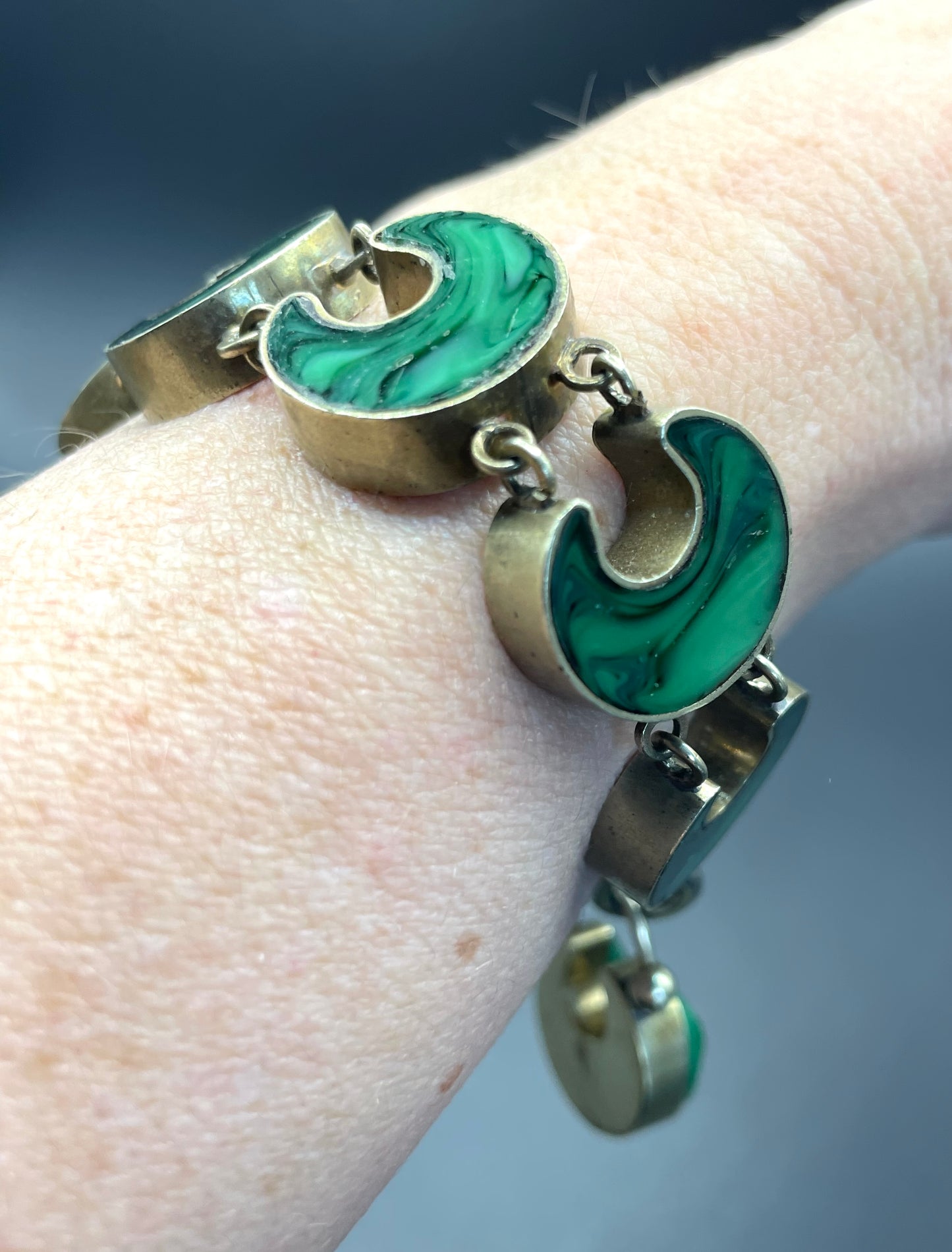 Antique Victorian double-sided agate and malachite crescent moon panel bracelet with beautiful padlock clasp