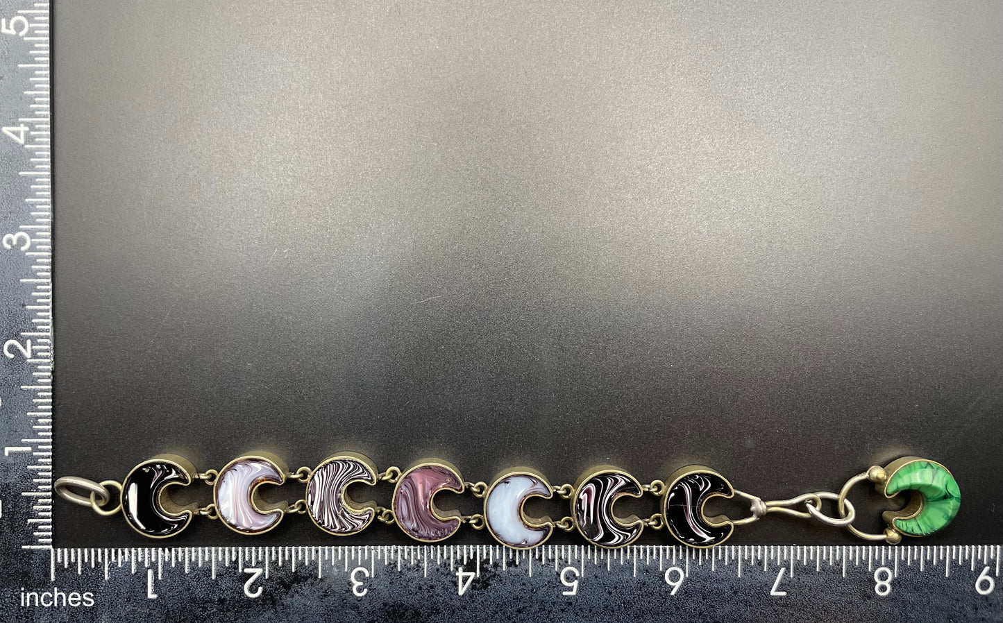 Antique Victorian double-sided agate and malachite crescent moon panel bracelet with beautiful padlock clasp
