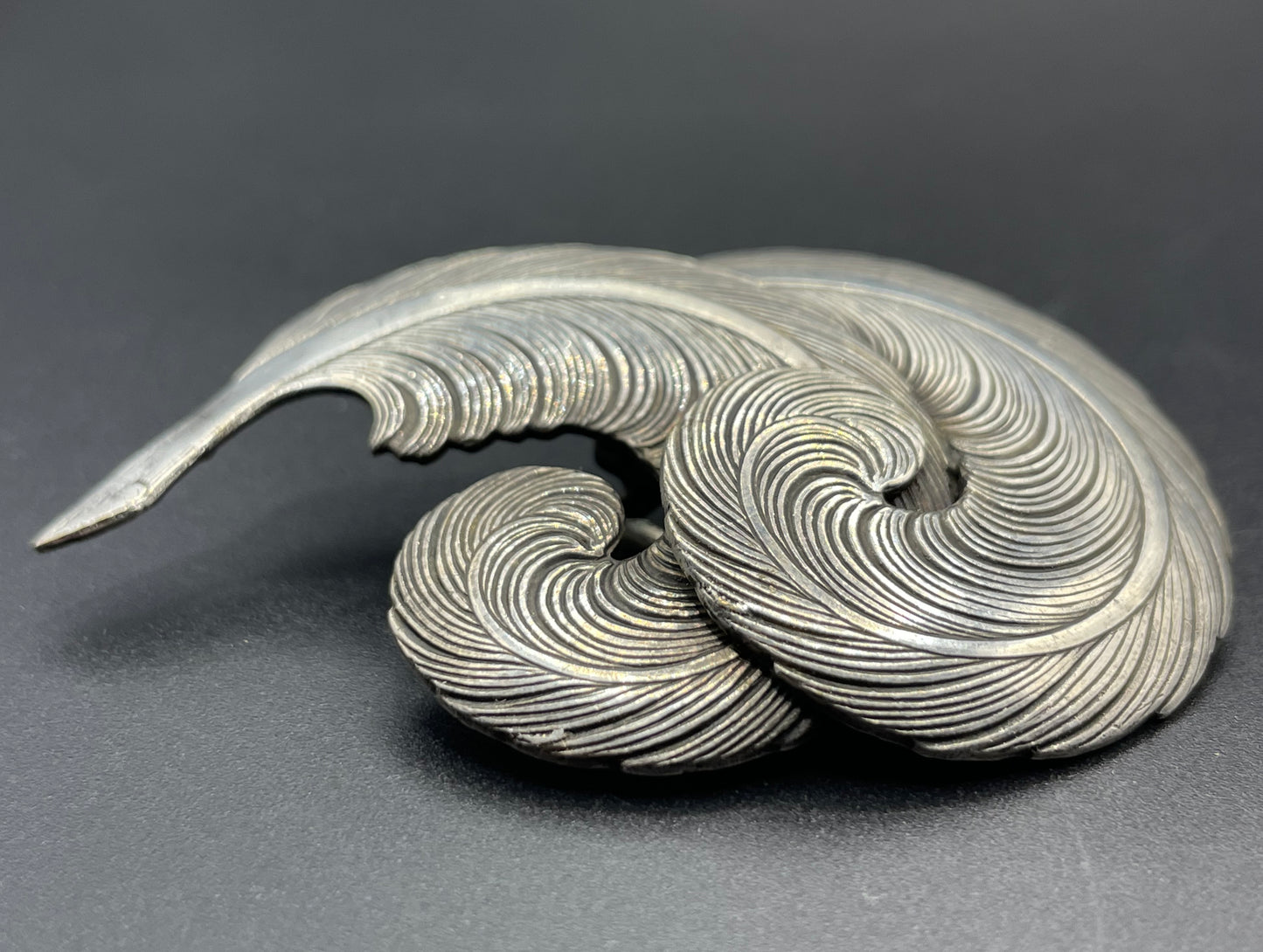 Vintage silver tone double feather design combined brooch and scarf clip, trombone clasp, perhaps made in France