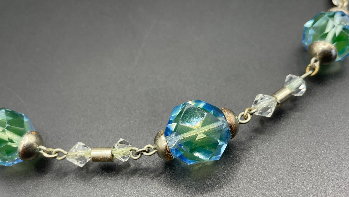 Vintage bi-colour uranium glass green and blue coloured faceted crystal bead Art Deco necklace, crystal that glows under UV / black light