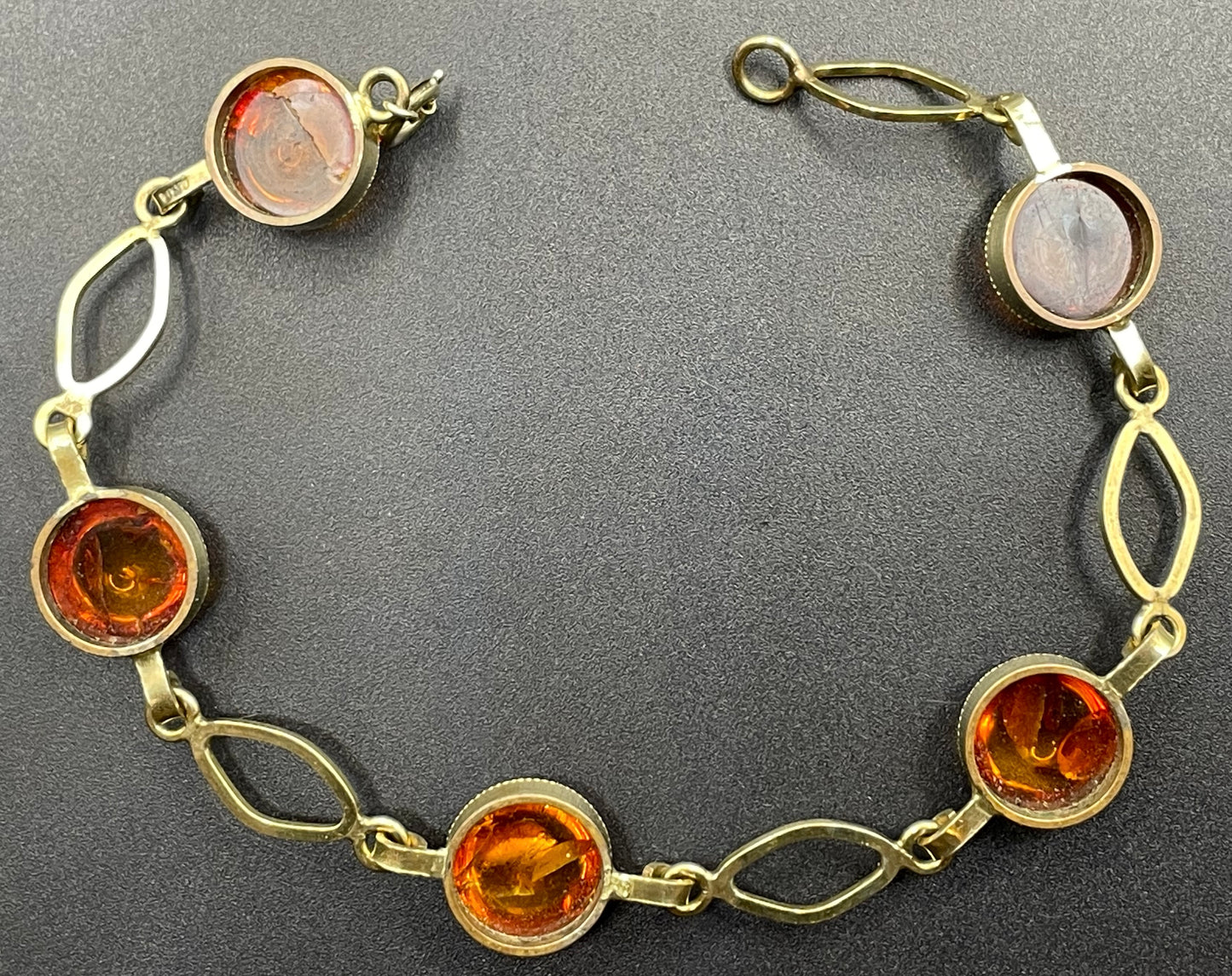 Vintage Art Deco 1920s / 1930s amber gemstone cabochon and gold tone bracelet, stamped AMR