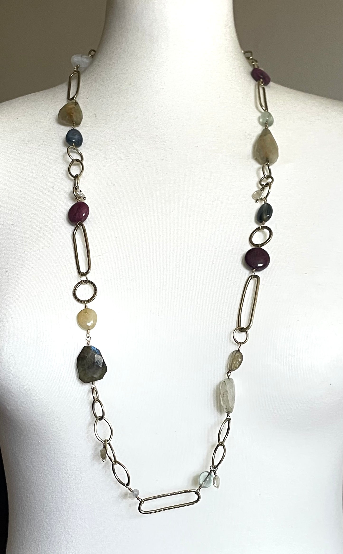 Signed Monica Vinader heavy sterling silver vermeil chunky hammered link long necklace with lots of semi-precious gemstone beads, 81 grams