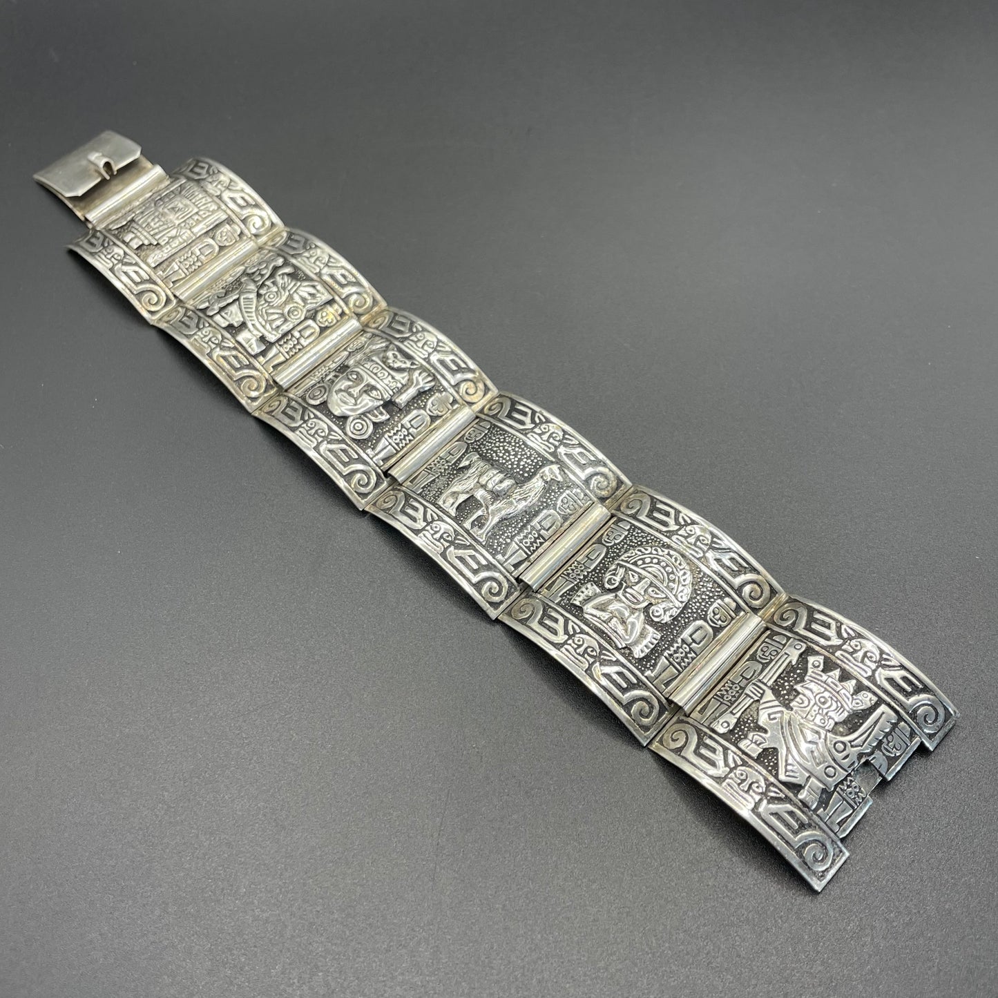 Vintage 925 sterling silver wide panel cuff storyteller bracelet - six South American scenes, 48 grams