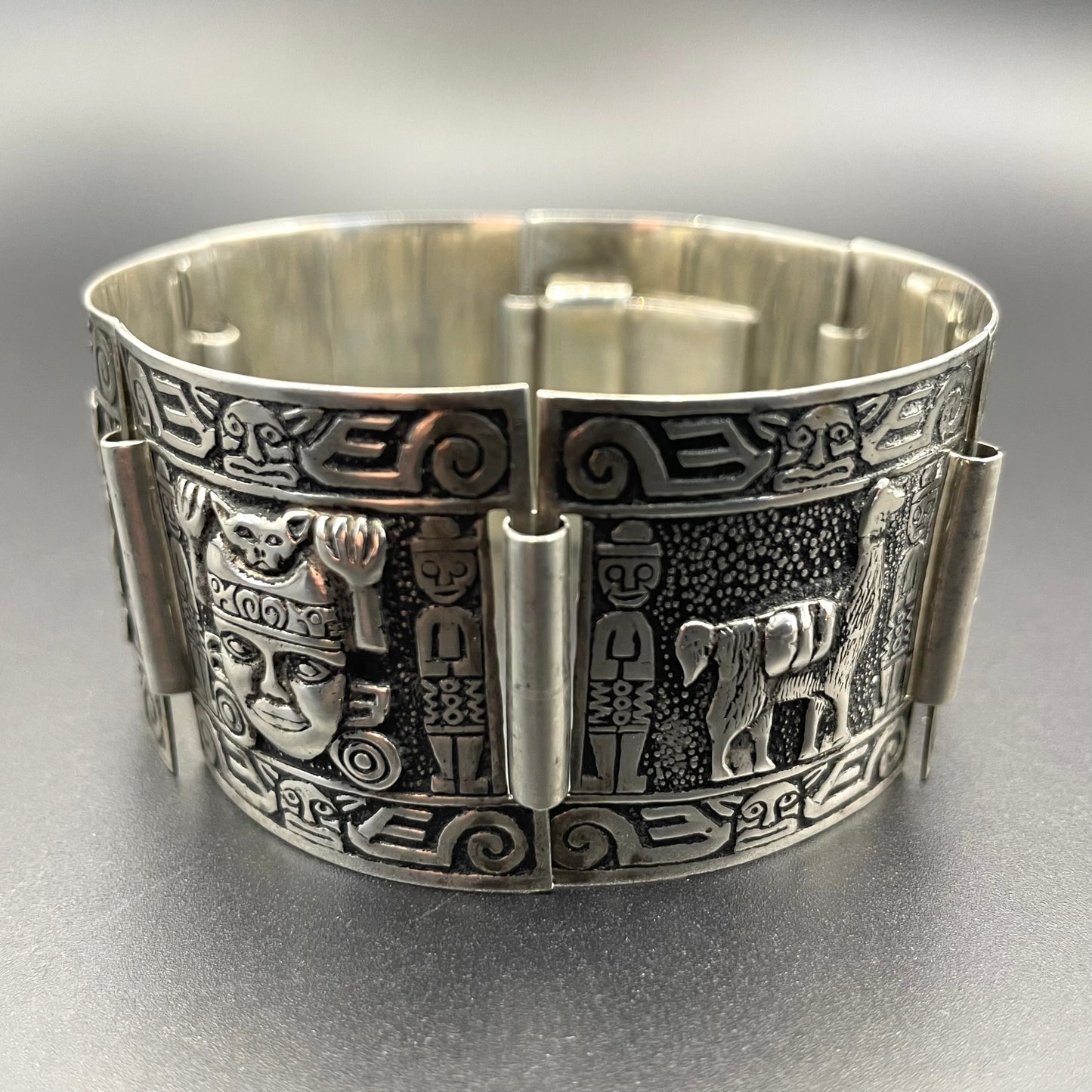 Vintage 925 sterling silver wide panel cuff storyteller bracelet - six South American scenes, 48 grams