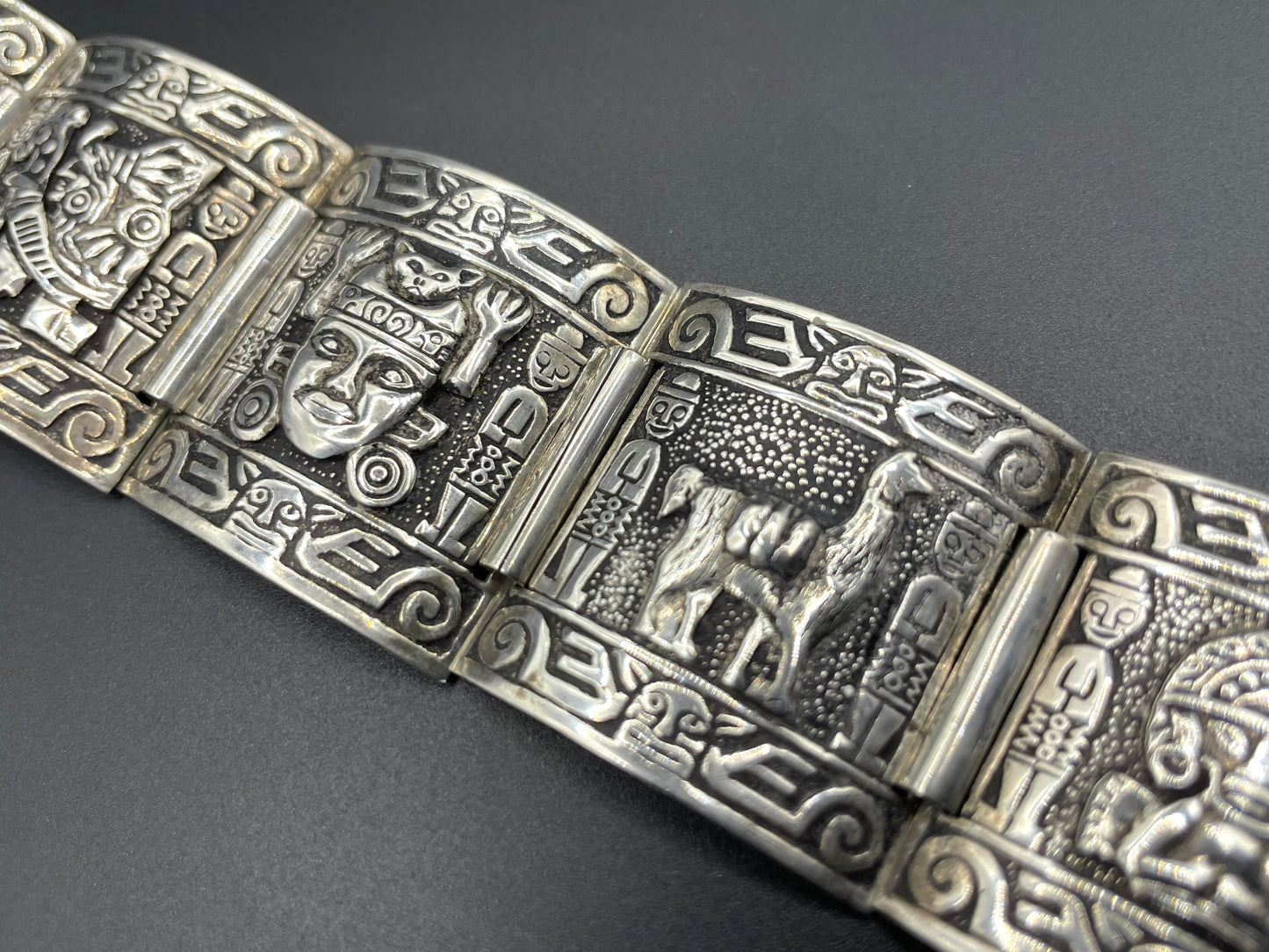 Vintage 925 sterling silver wide panel cuff storyteller bracelet - six South American scenes, 48 grams