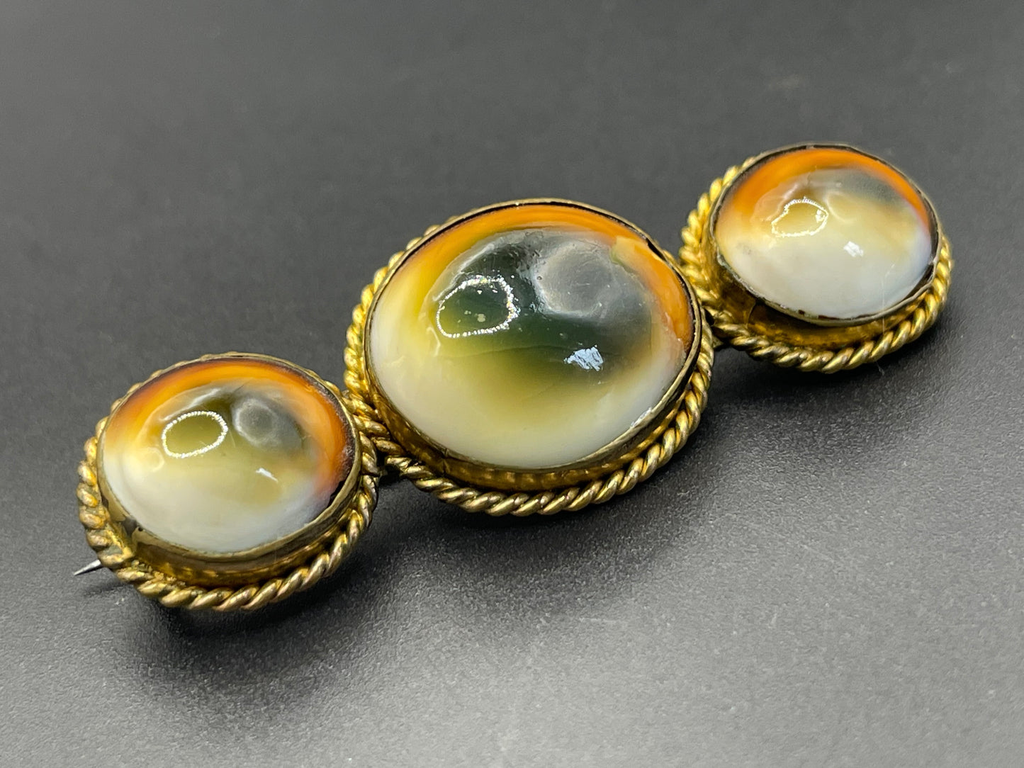 Vintage gold tone and operculum Victorian triple large cabochon brooch - pinchbeck or gold plated