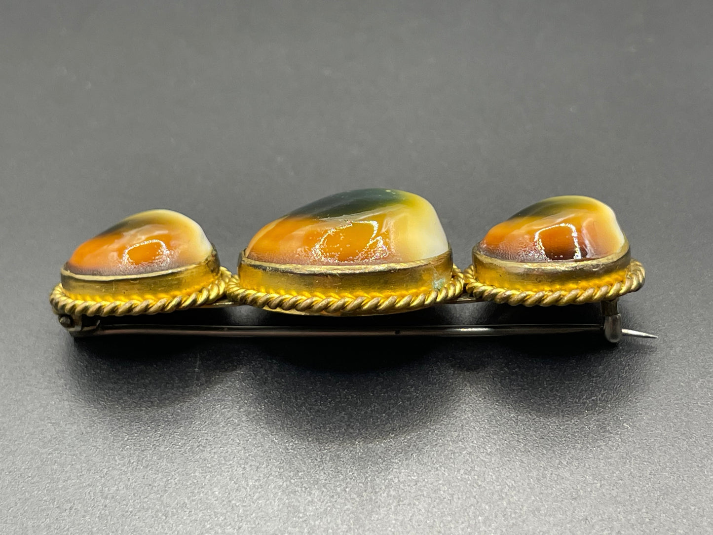 Vintage gold tone and operculum Victorian triple large cabochon brooch - pinchbeck or gold plated